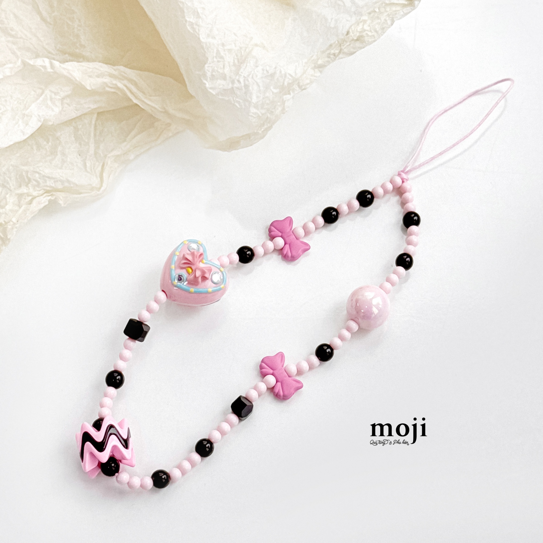 Dây đeo điện thoại Heart bow nơ họa tiết lượn sóng