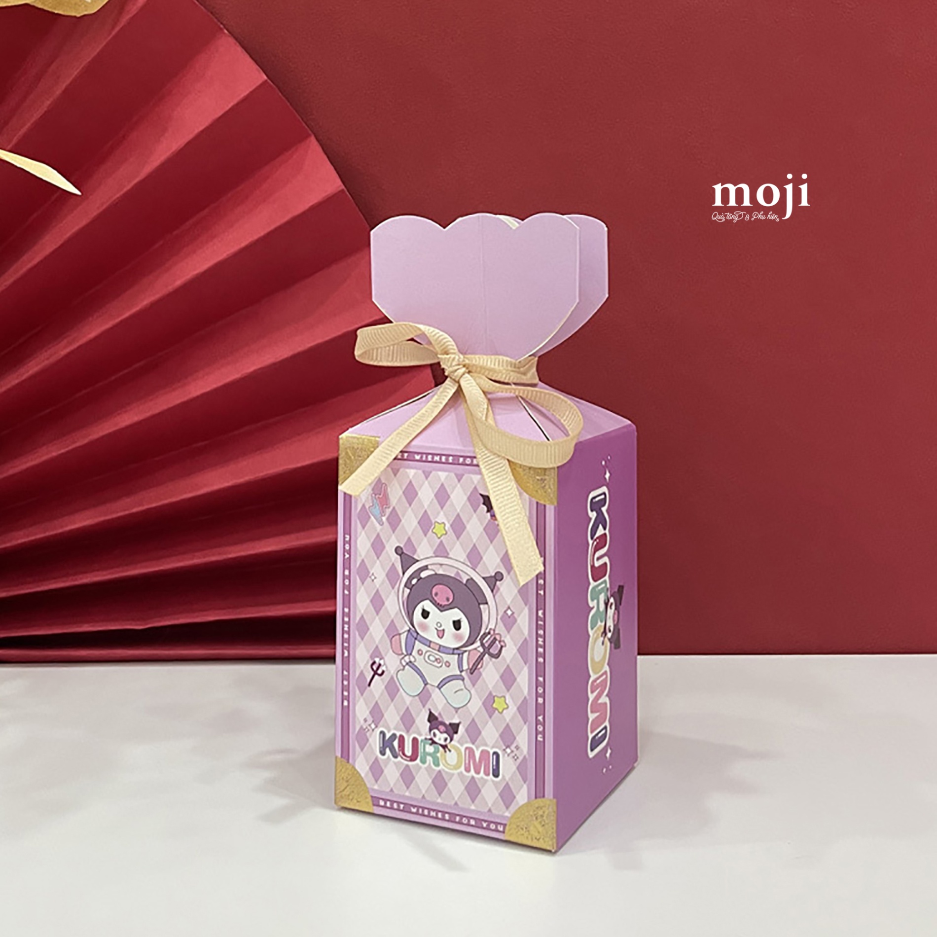 Hộp quà giấy gấp Sanrio family Kuromi astronaut phi hành gia ruy băng 5x5x14