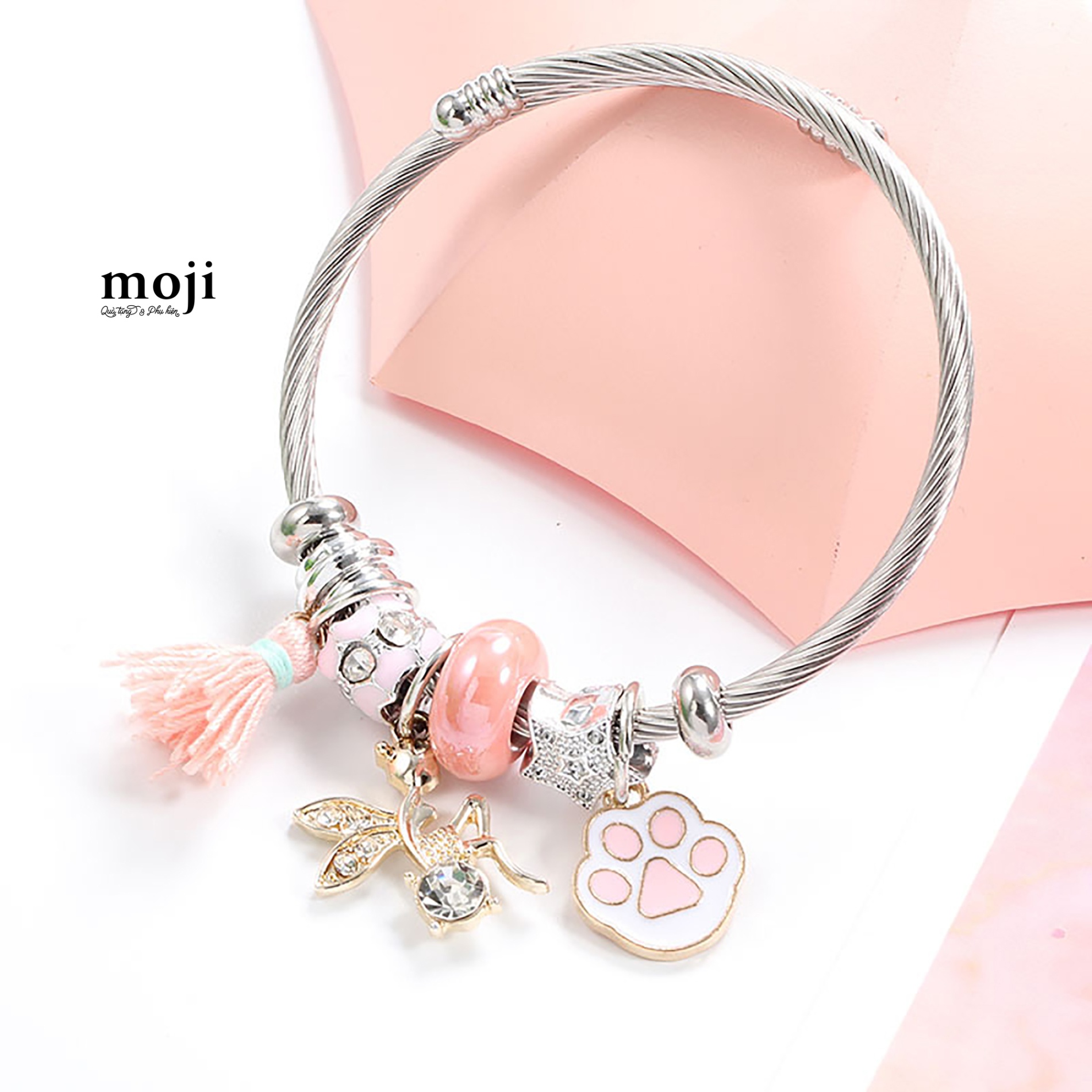 Vòng tay charm Angel đính đá cat paw tua rua
