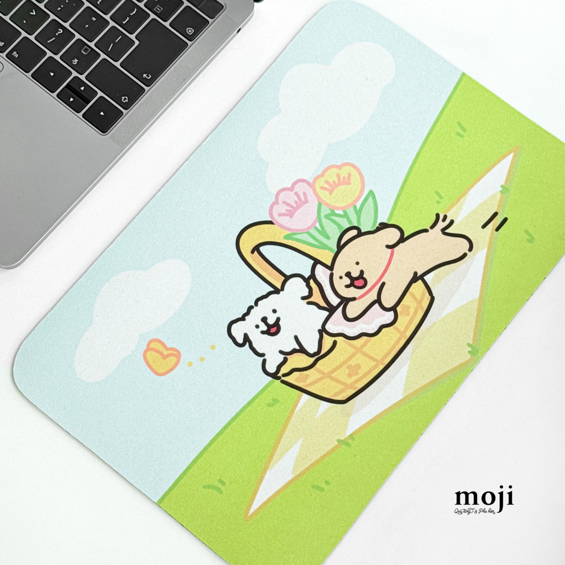 Lót chuột Couple dog flower picnic 20x30