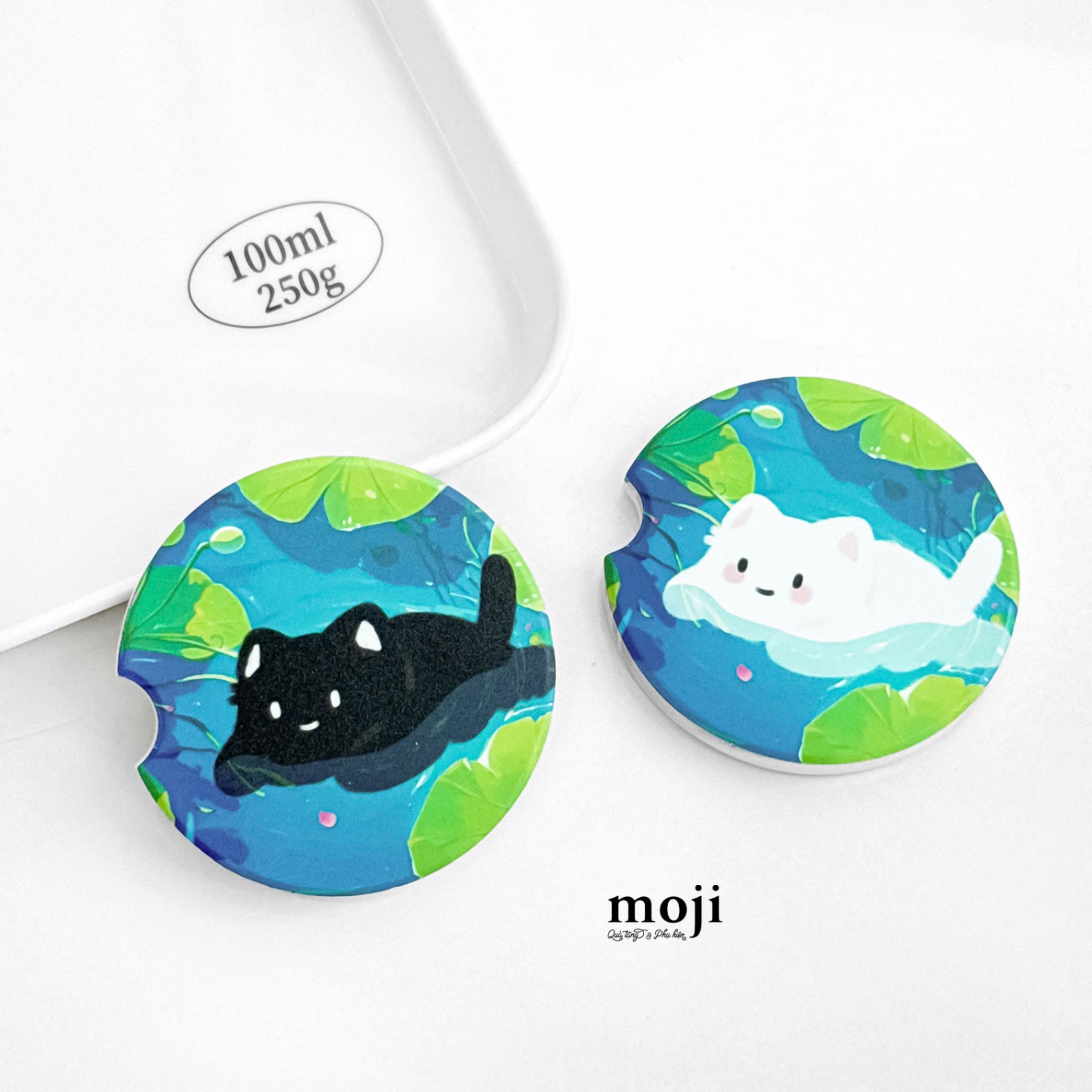 Lót cốc Black and white cat mèo béo bơi 7cm