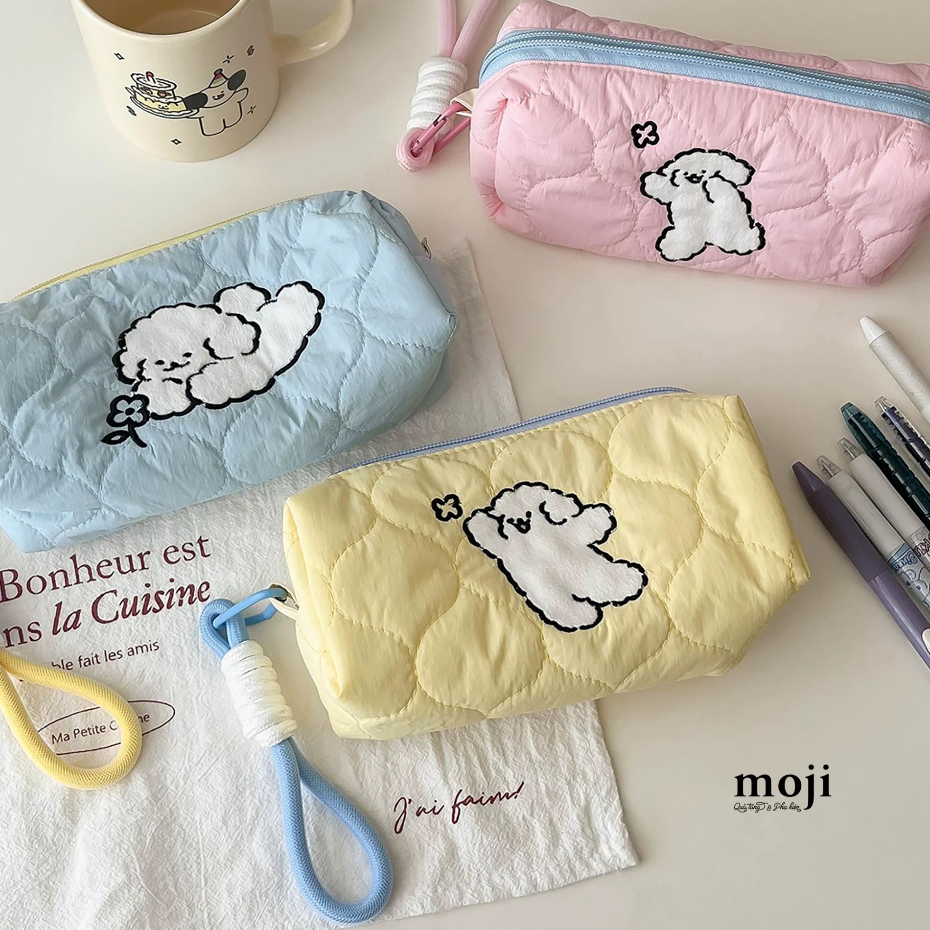 Túi đựng mỹ phẩm Happy dog nền họa tiết 1 màu kèm móc 6x8x19