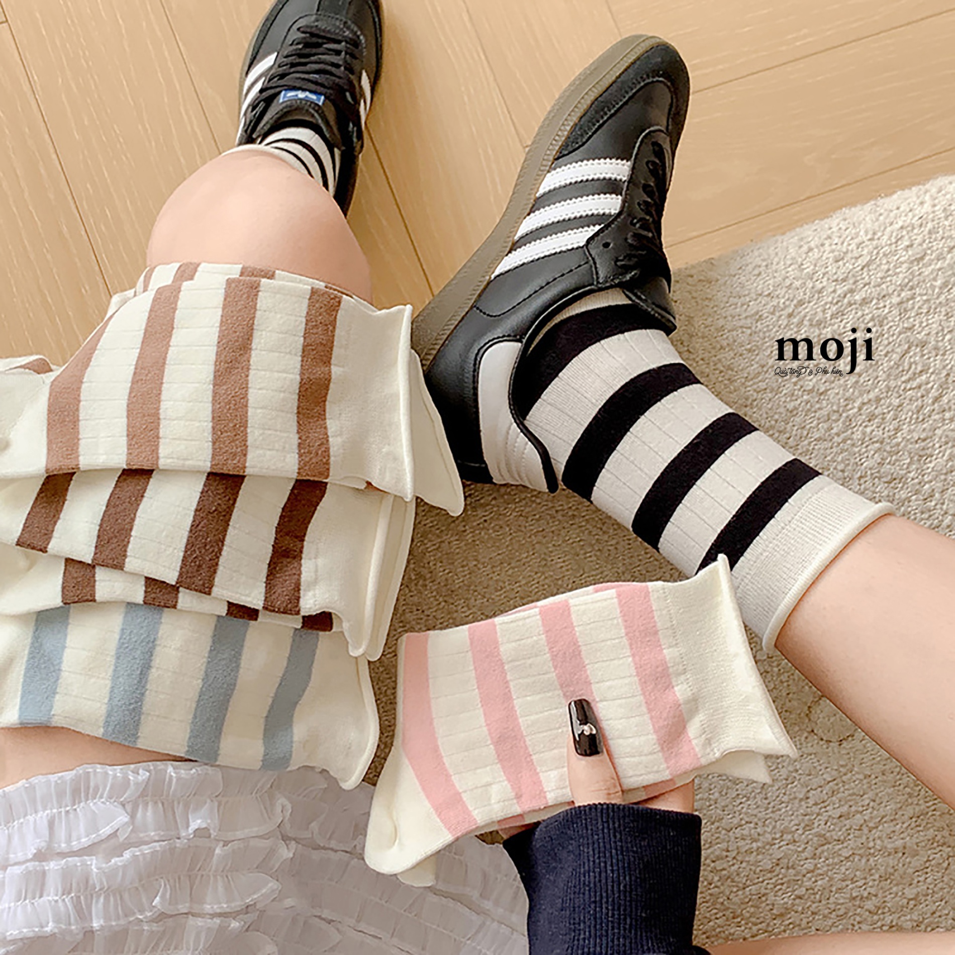 Tất vớ cổ cao Basic sọc ngang phối màu