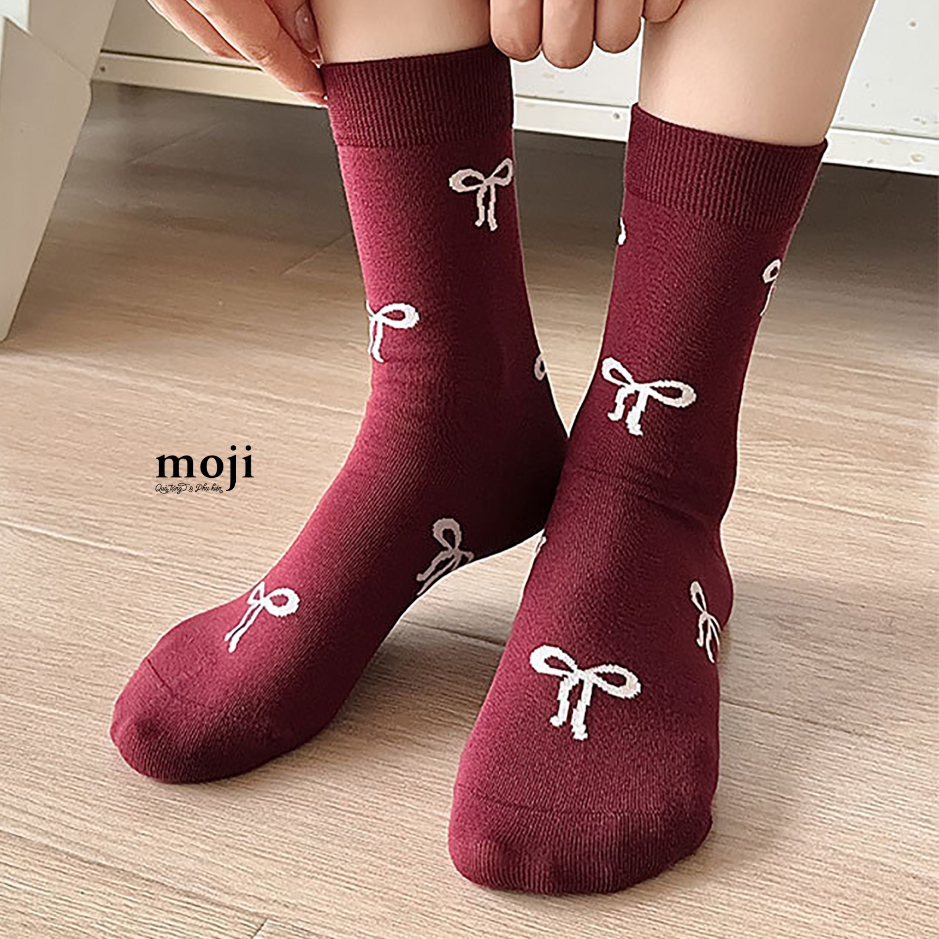Tất vớ cổ cao Bow nơ dây dài nền màu