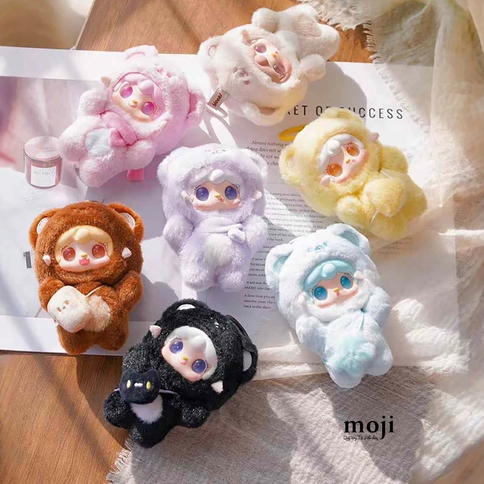 Blindbox official Yalli Studio Yooki version 4 Mini Take a bite of the bear