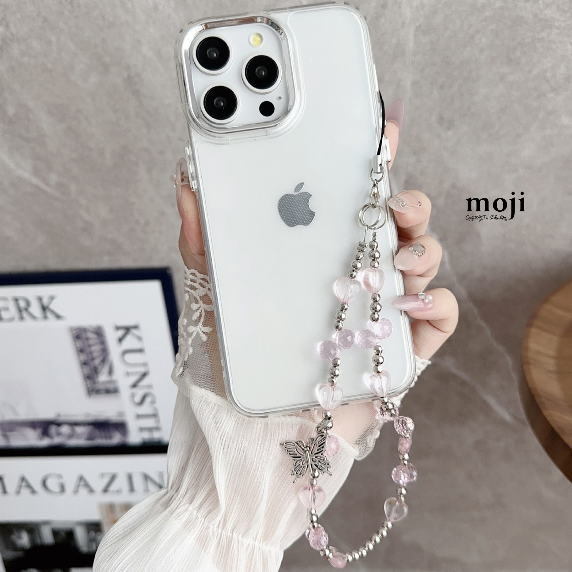 Dây đeo điện thoại Butterfly heart hạt tròn hình khối