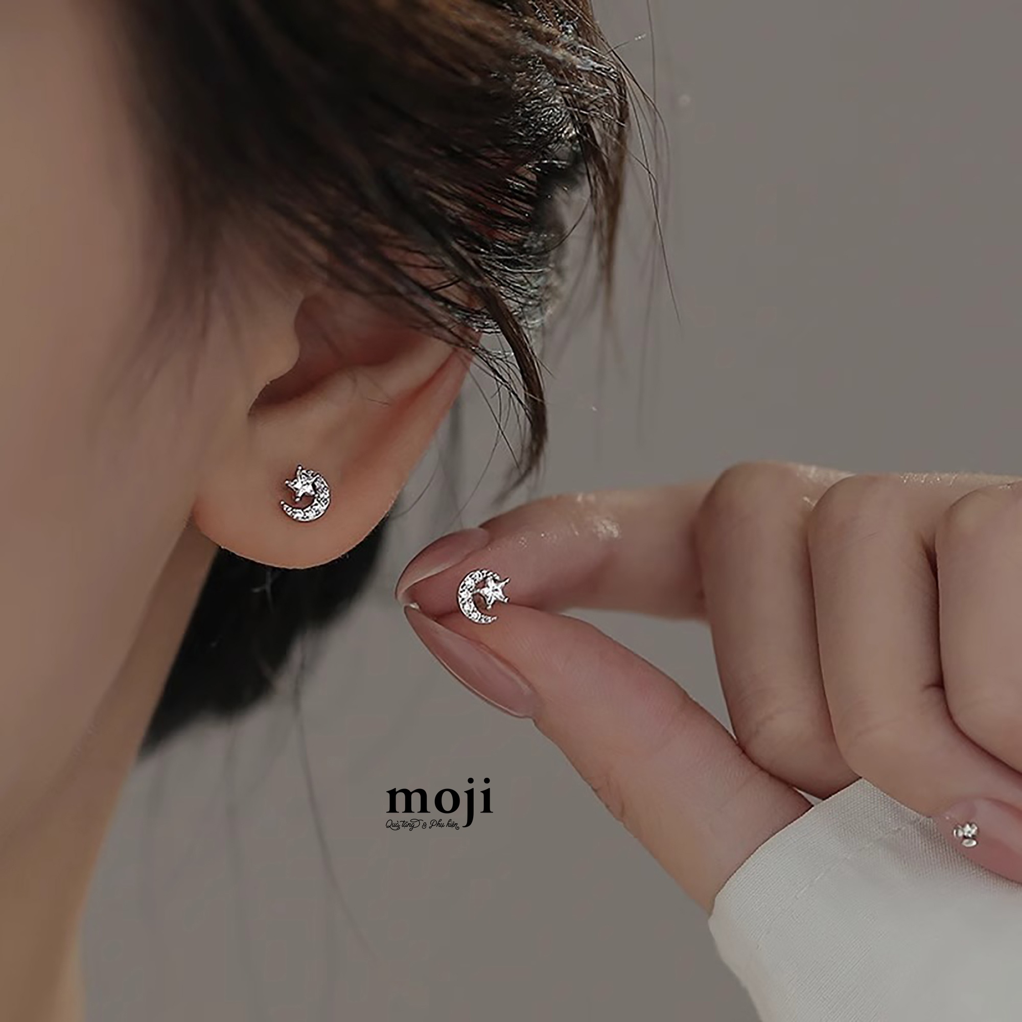 Khuyên tai mạ bạc Moon star trăng khuyết ngôi sao đính đá