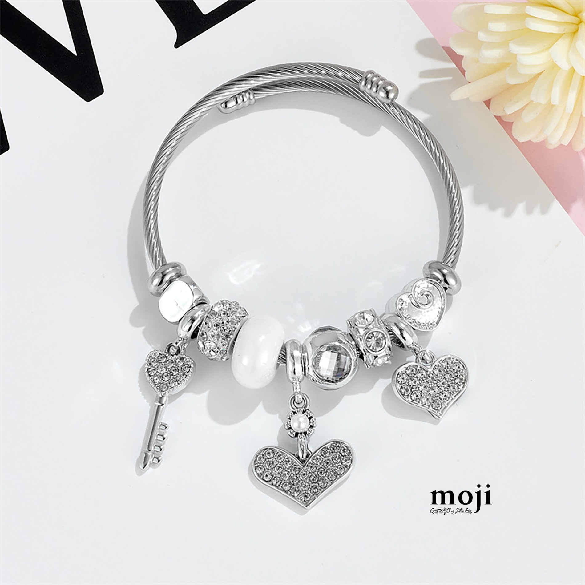Vòng tay charm Heart trái tim chìa khóa đính đá