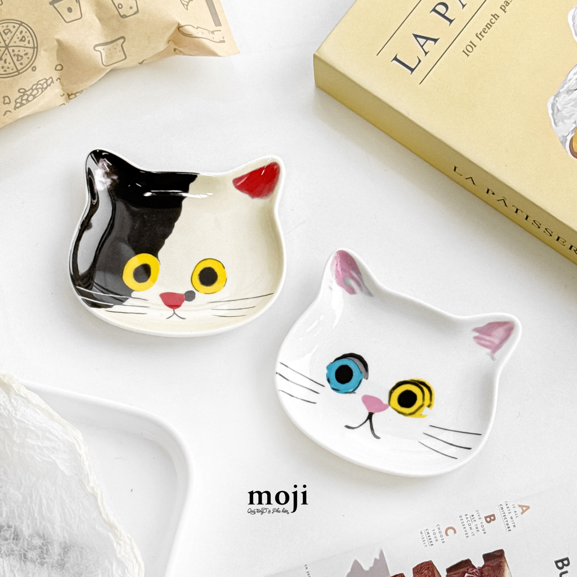 Đĩa gốm sứ mini Cute cat face mắt tròn có tai 8x9
