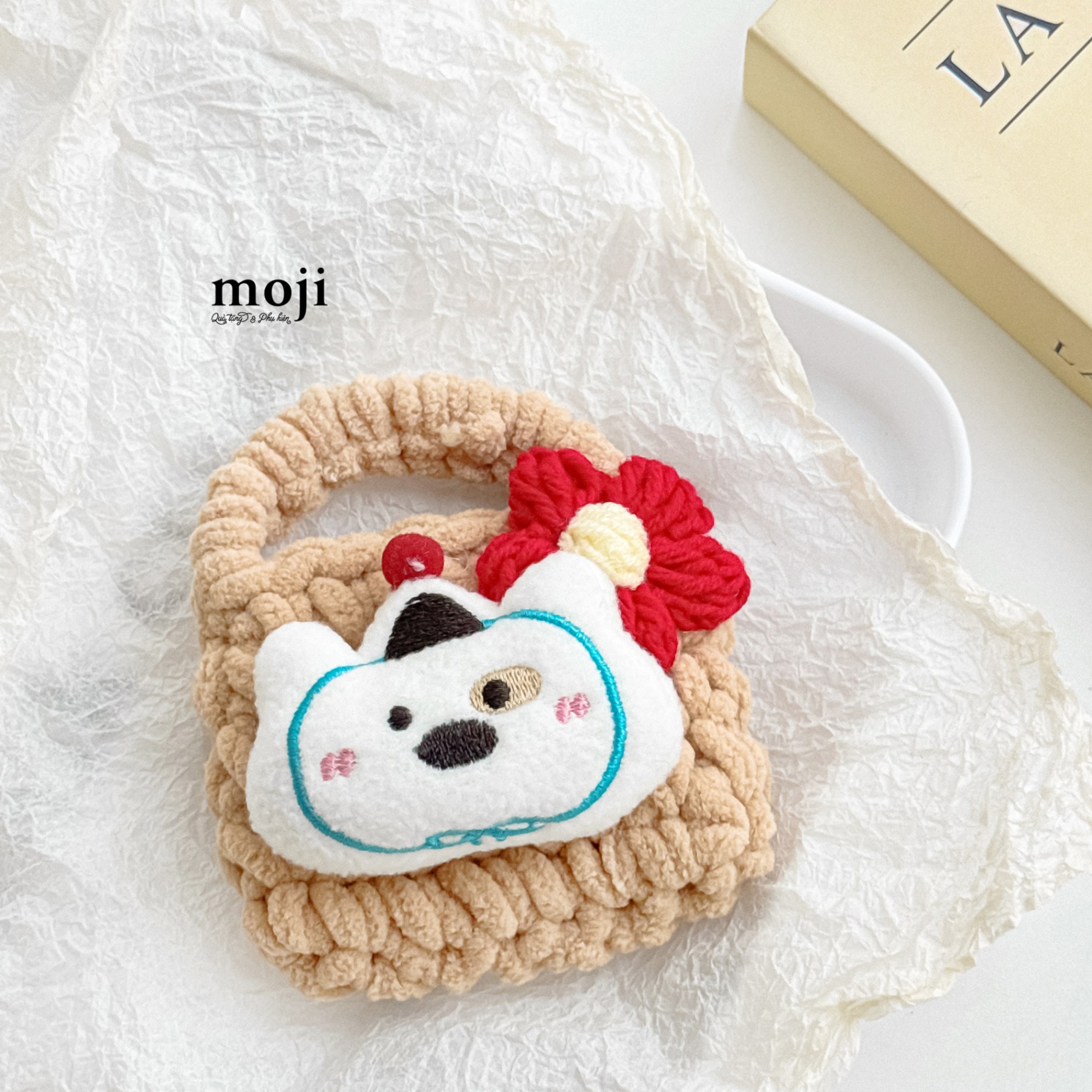Túi ví đa năng đựng airpods móc len Cute dog face flower