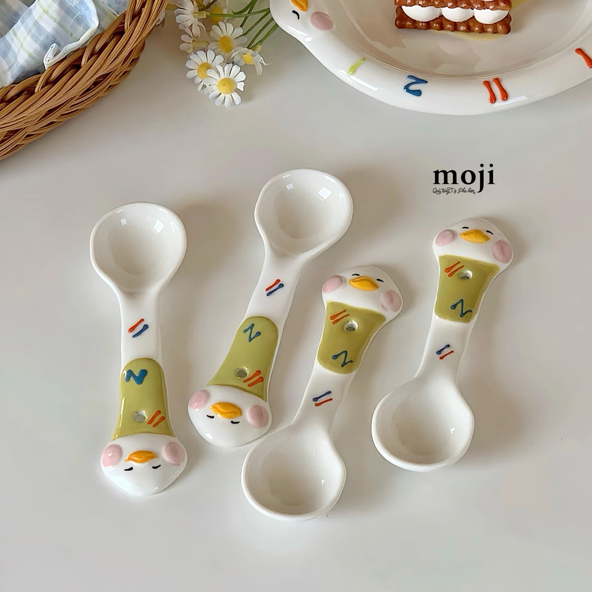 Thìa muỗng sứ Chubby duck má hồng