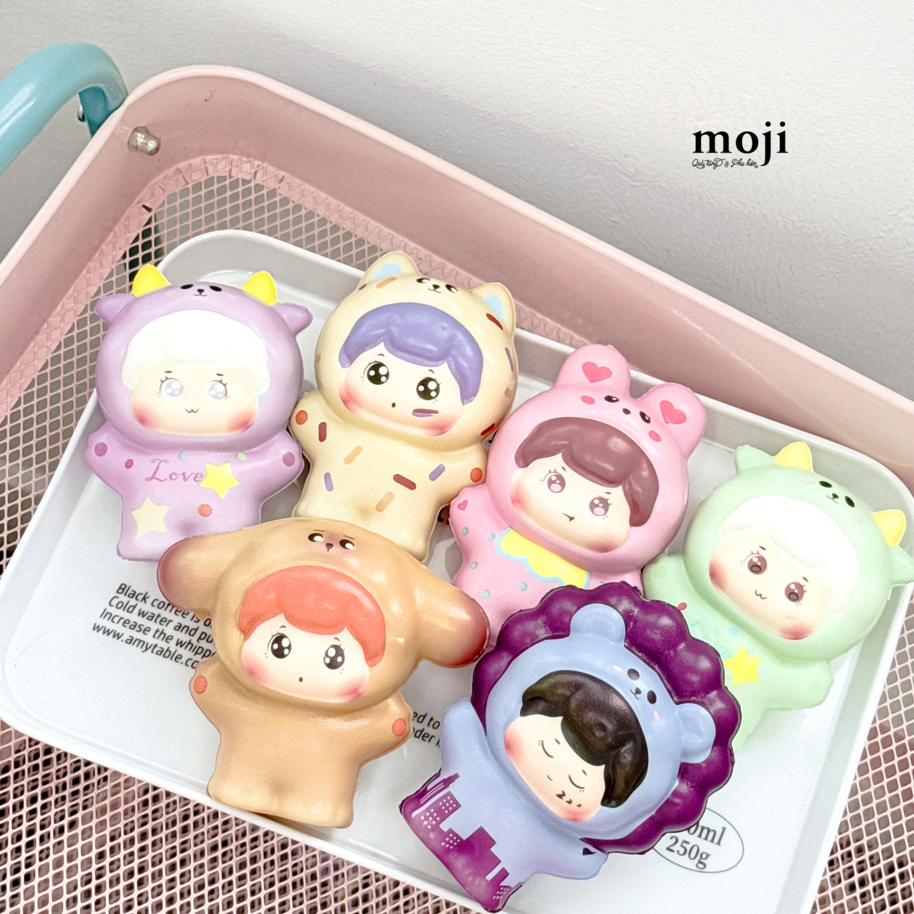 Squishy MJ Little boy cosplay animal có tai đứng giơ tay 10cm