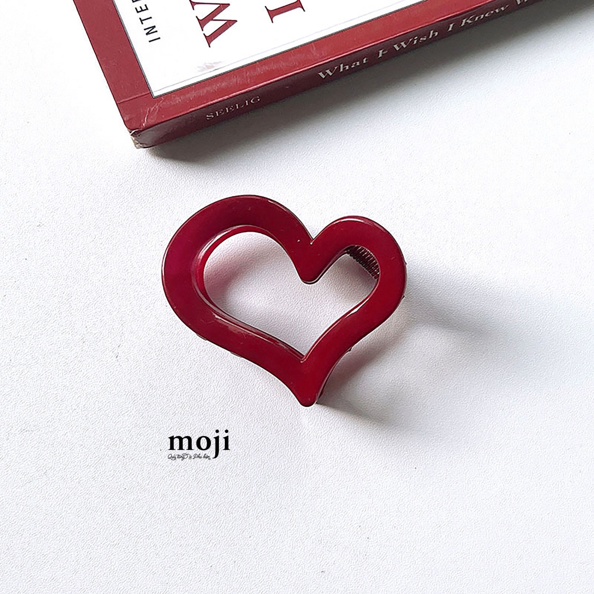 Kẹp tóc càng cua Red heart trái tim