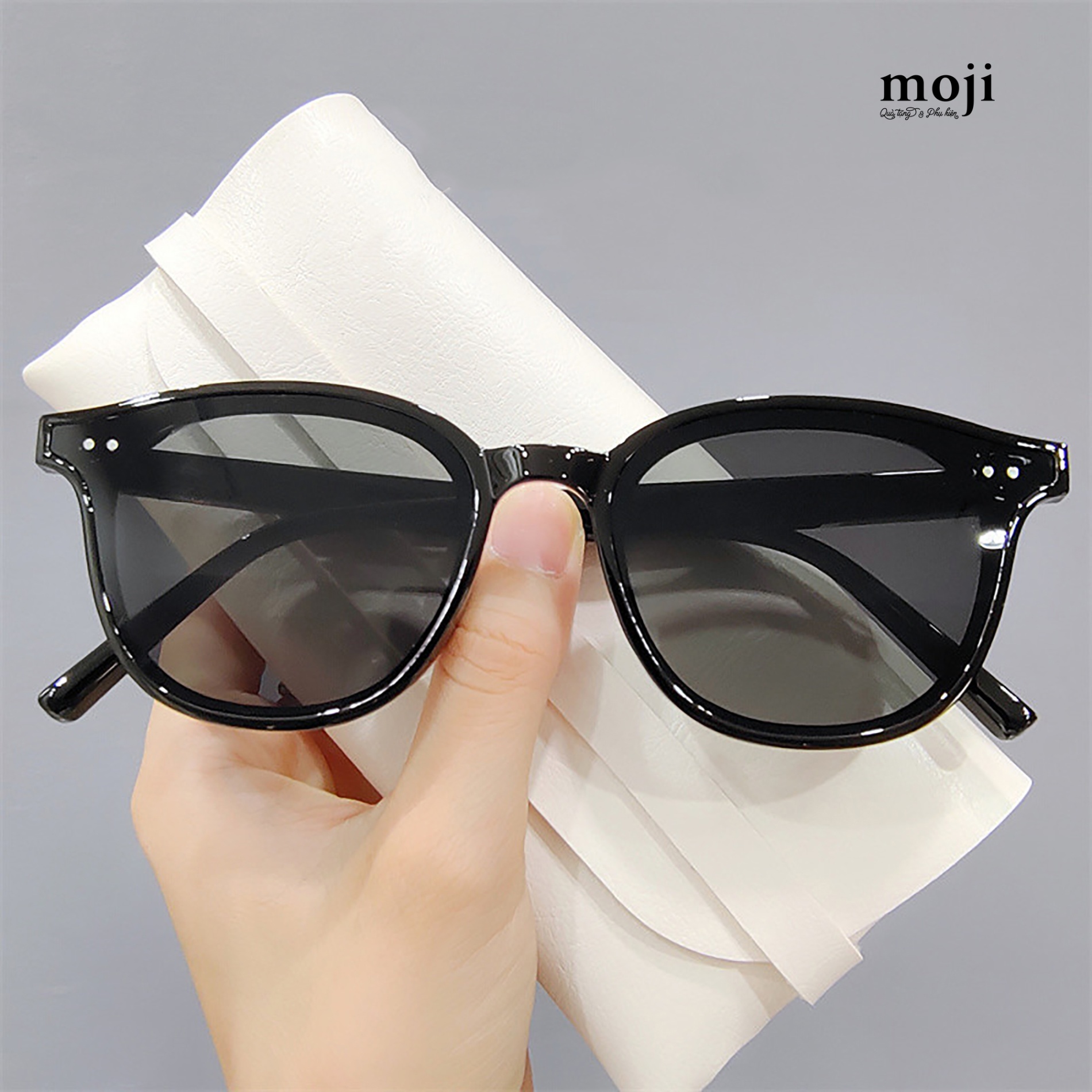 Kính mát gọng nhựa Basic 2 chấm ngang