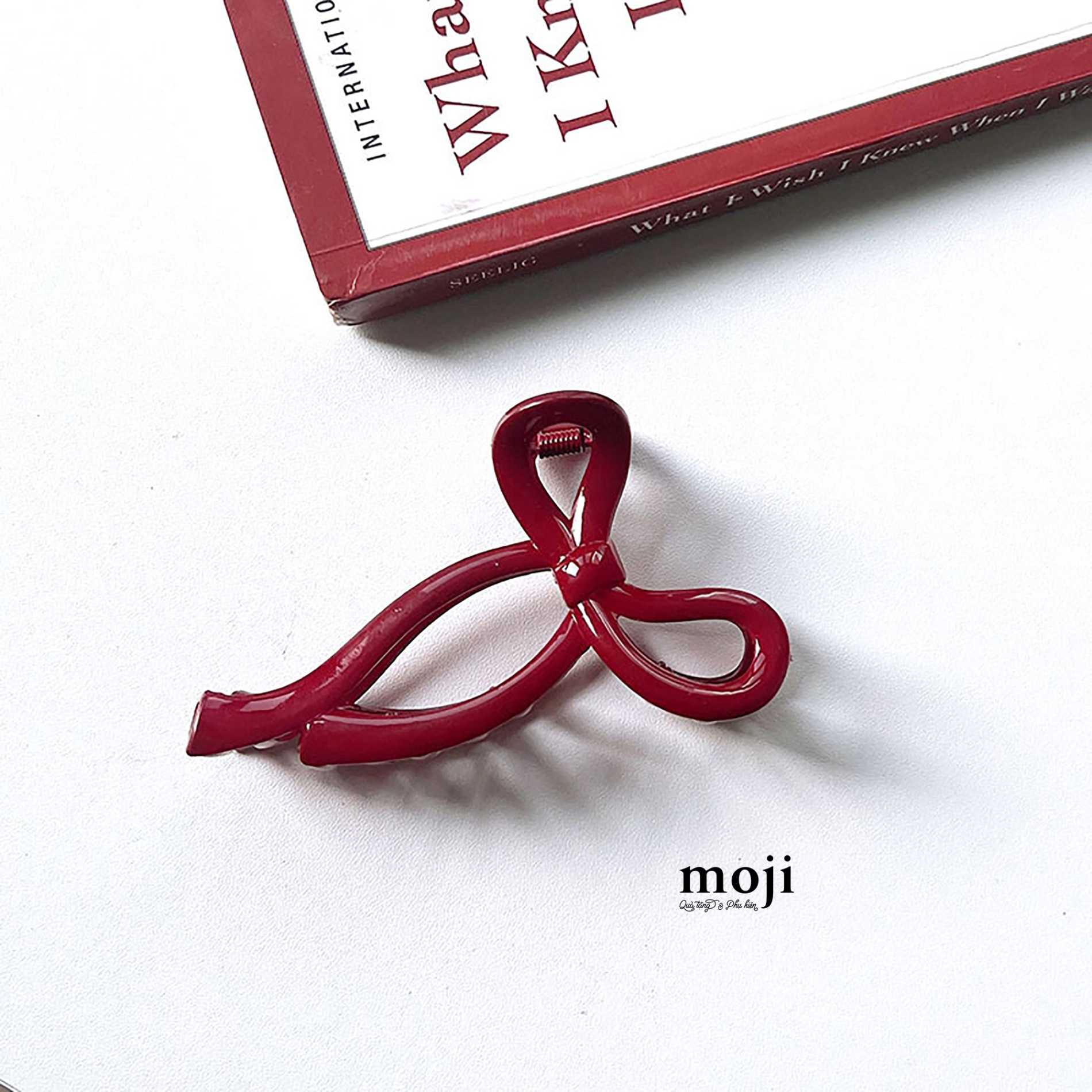 Kẹp tóc càng cua Red bow nơ dây dài