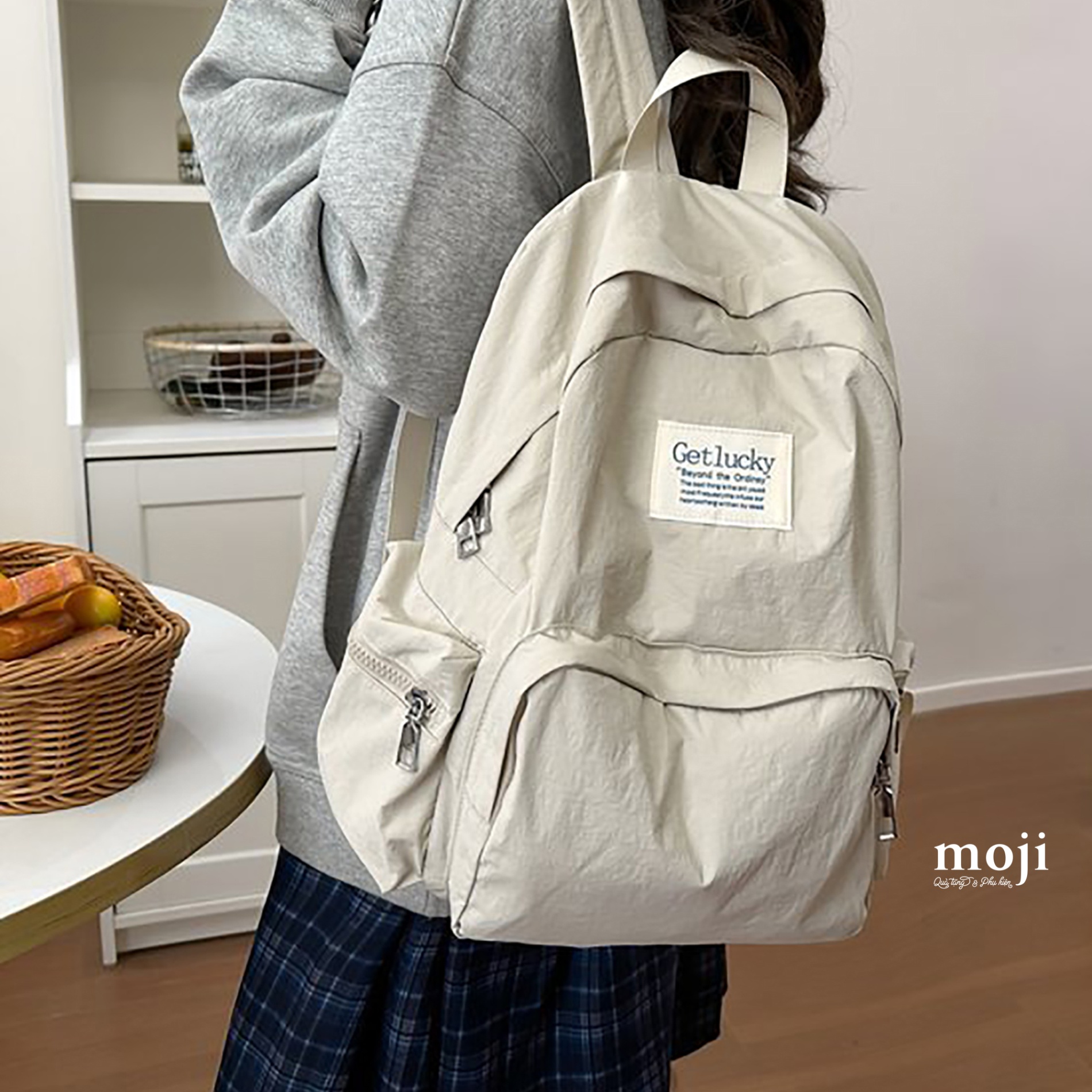 Balo vải Get lucky nền màu 13x29x39