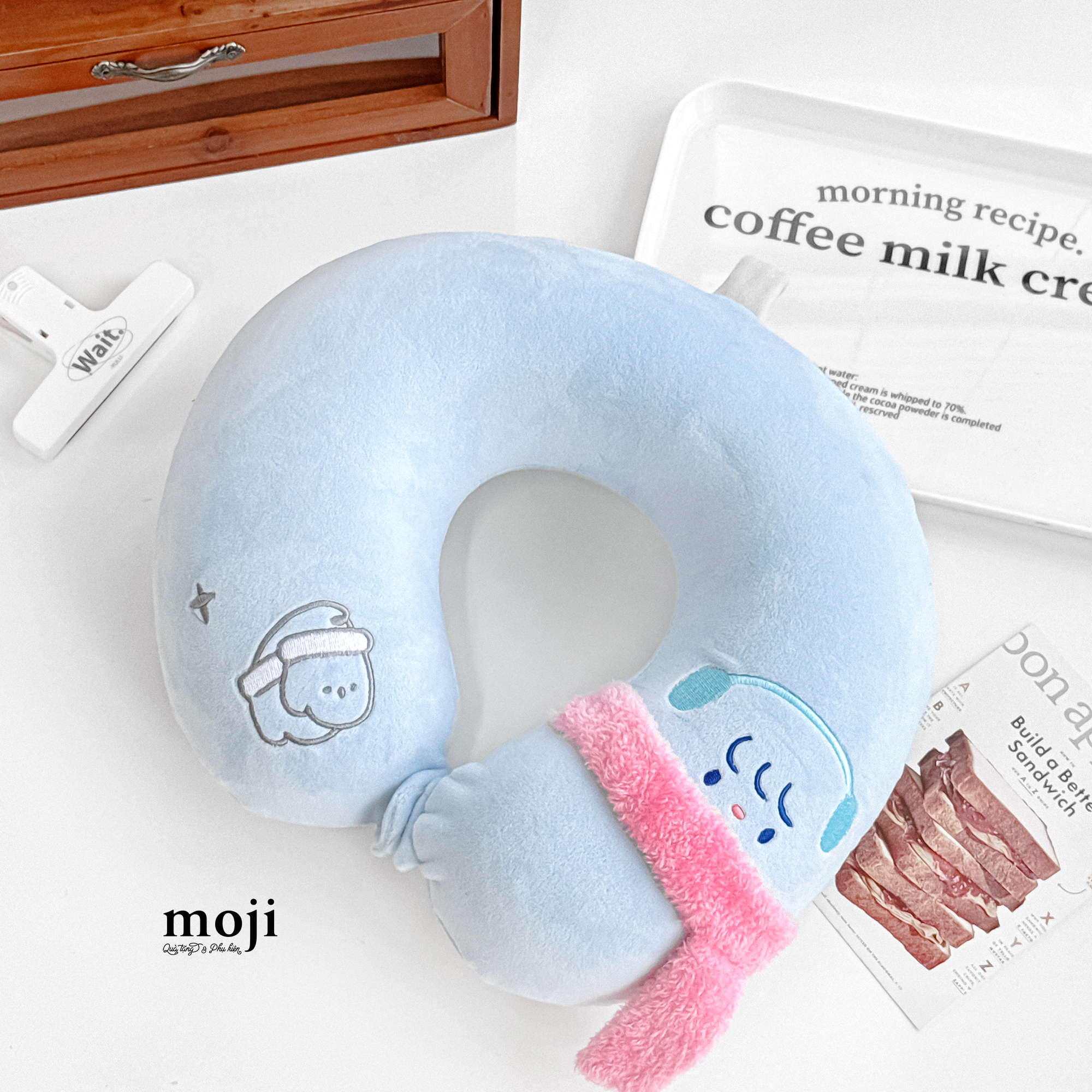 Gấu bông chữ U ruột cao su Cute animal winter time quàng khăn phối màu