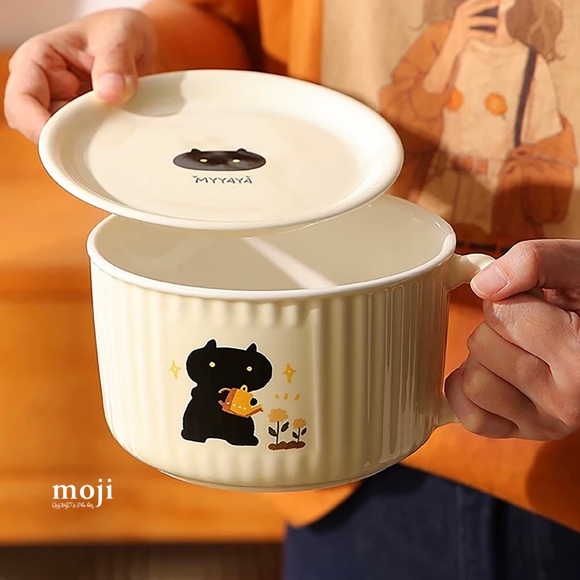 Chén bát gốm sứ kèm nắp sứ Black cat tưới hoa nền kẻ sọc 9x14