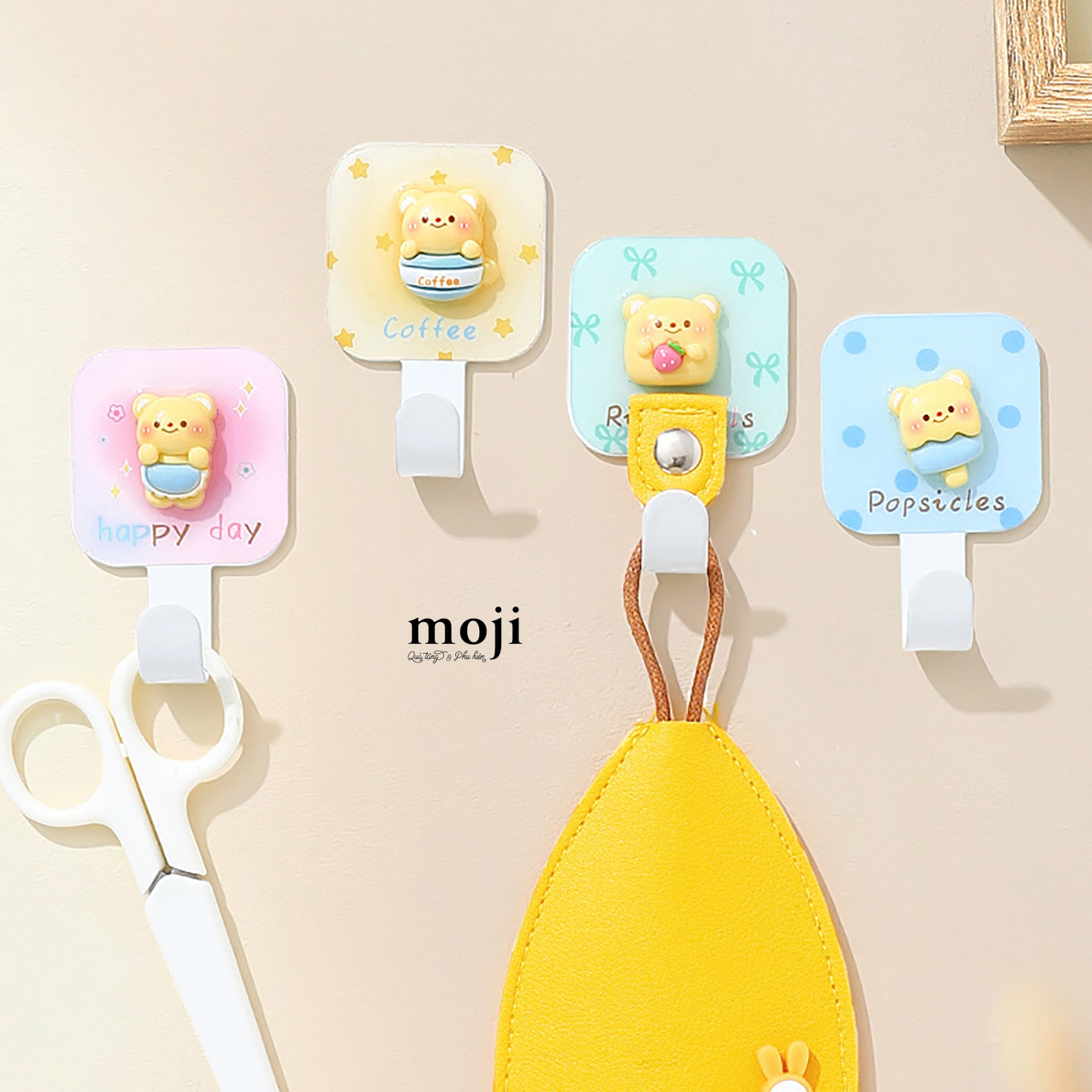 Móc treo đồ kim loại nổi Butter bear happy day nền họa tiết set2