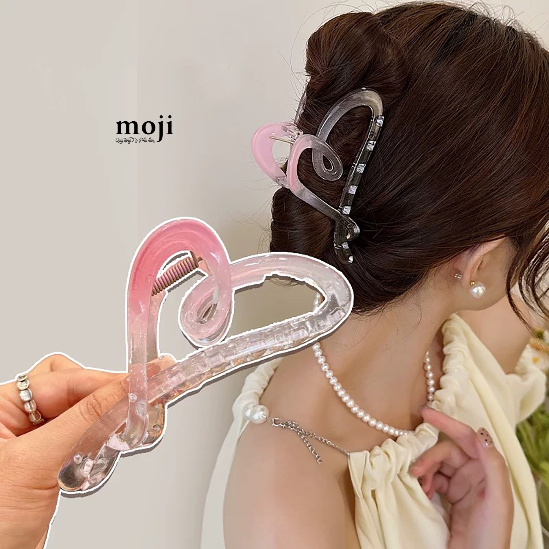 Kẹp tóc càng cua Heart letter B gradient color