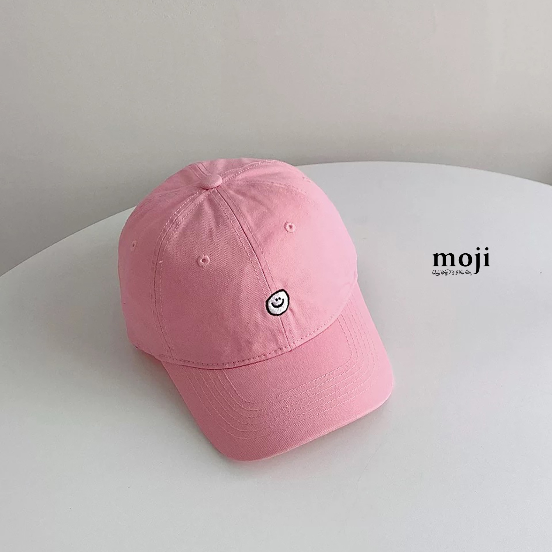 Mũ nón lưỡi trai Little smiley nền màu