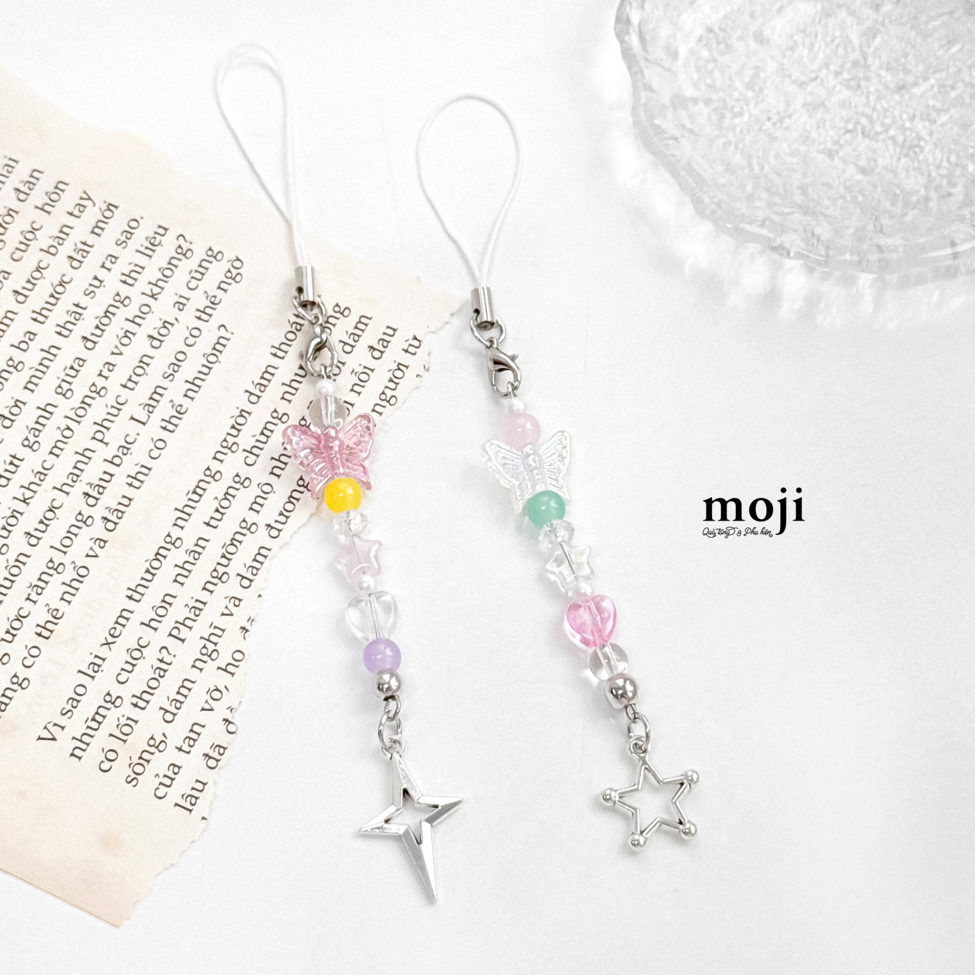 Móc đeo điện thoại Butterfly heart star ngôi sao hạt tròn màu sắc