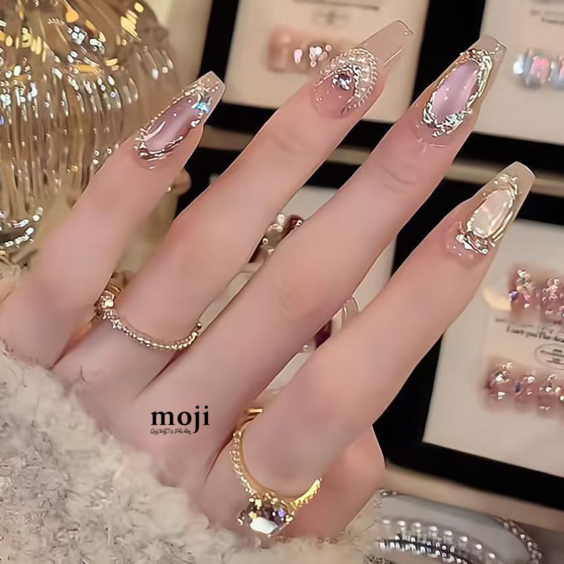 ThumbnailUri