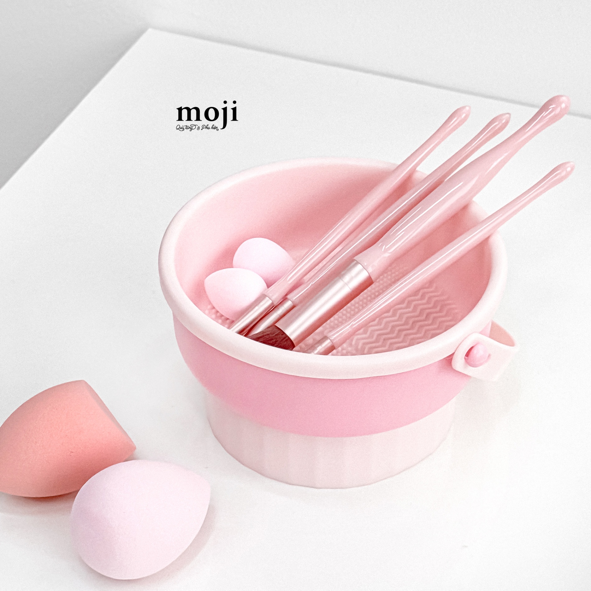 Dụng cụ vệ sinh cọ trang điểm Aesthetic dáng xô quai xách 7x13