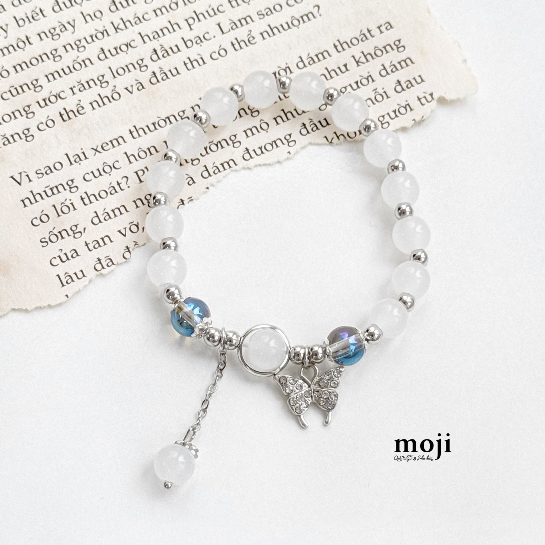 Vòng tay MJ Butterfly đính đá chuỗi hạt