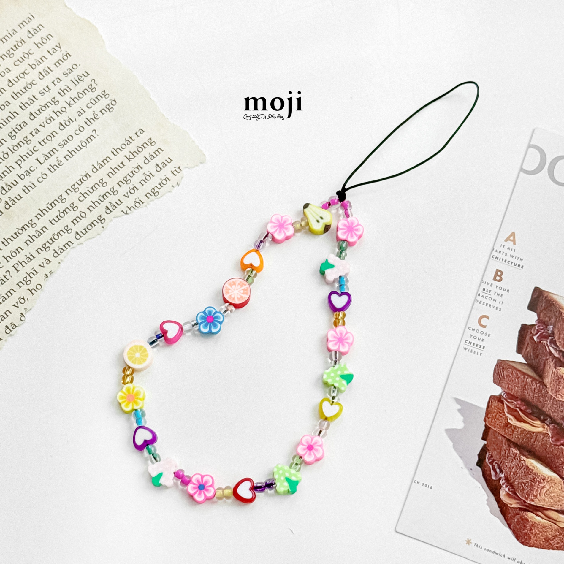 Dây đeo điện thoại Colorful flower fruit heart hạt màu