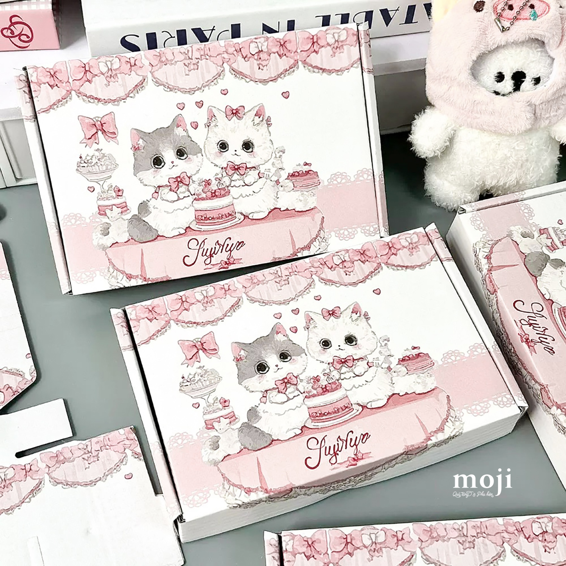 Hộp quà giấy gấp Couple cat bow nơ cake 3x13x20