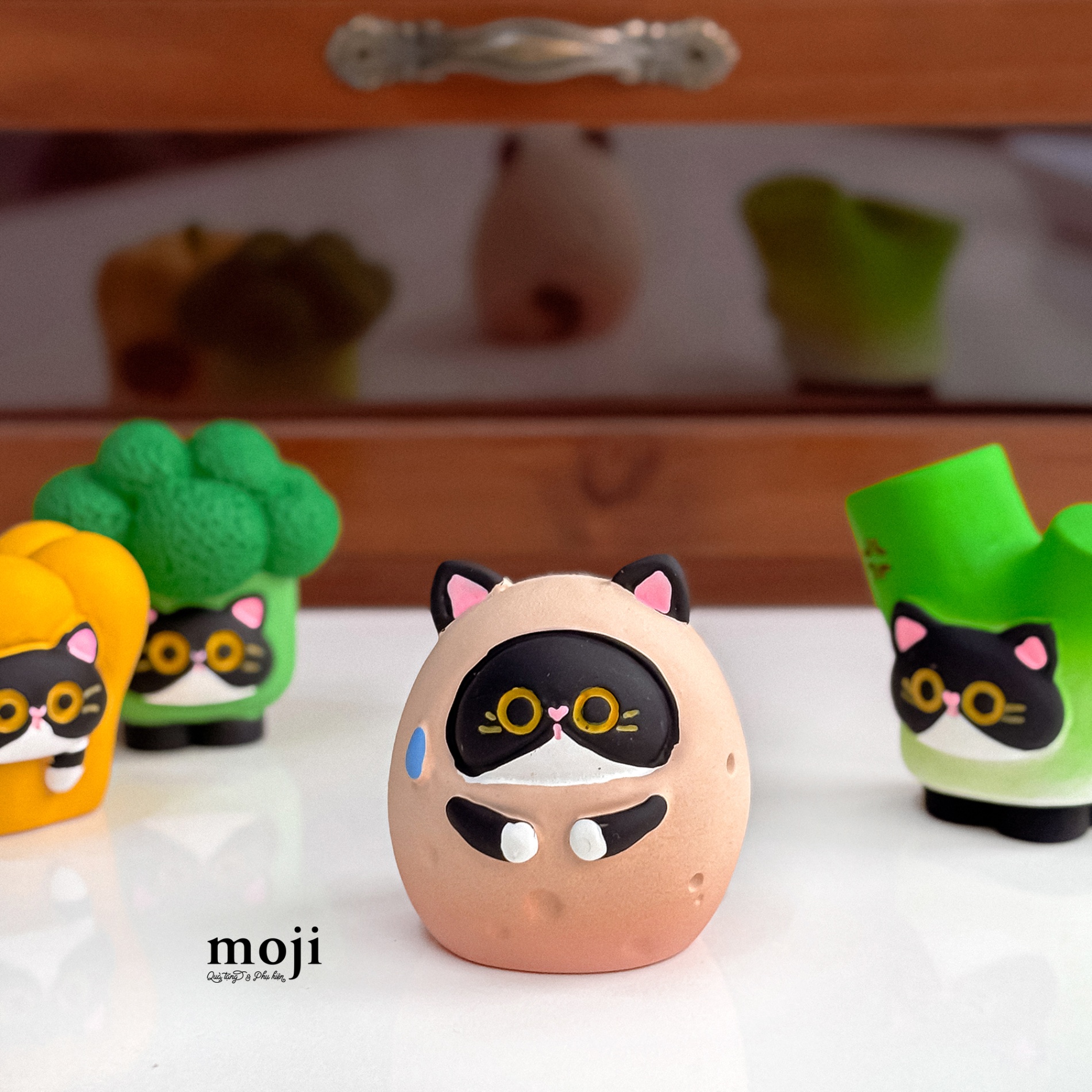 Tượng trưng bày trang trí Cat copslay vegetable khoai tây 5x5