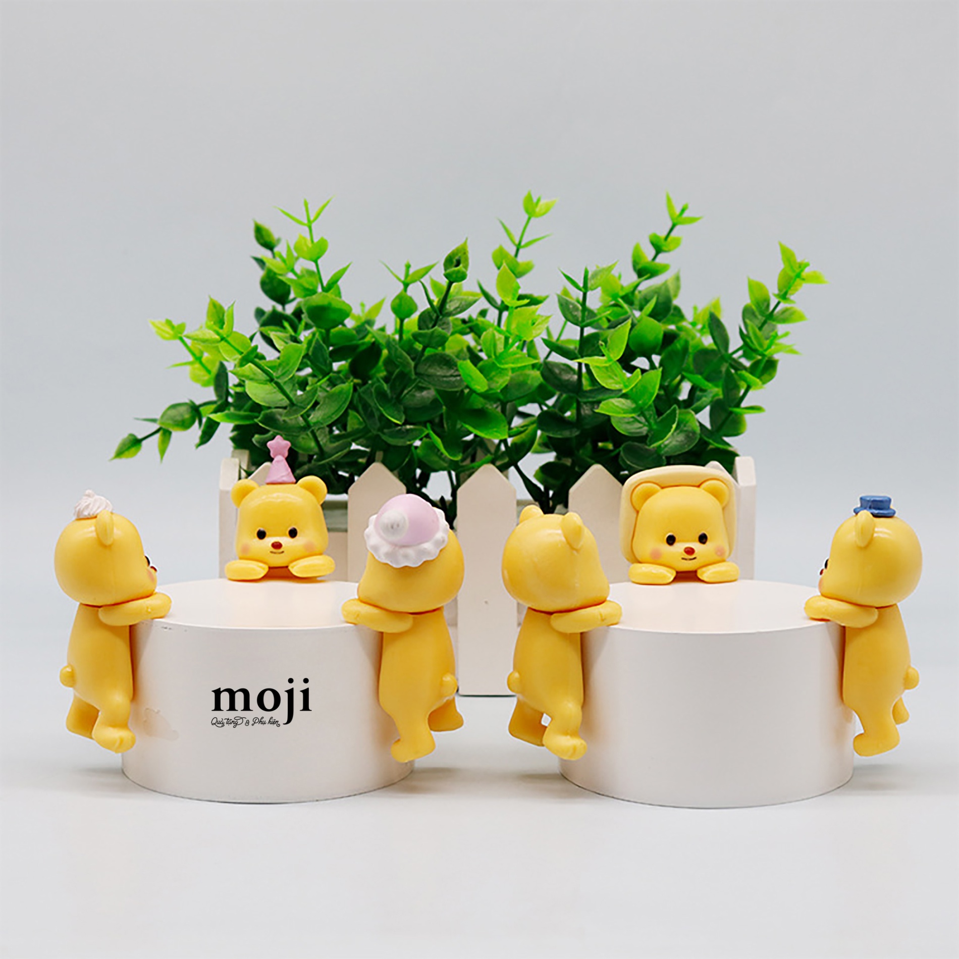 Blindbox Hippers unoff Butter bear má hồng đội mũ bread kem