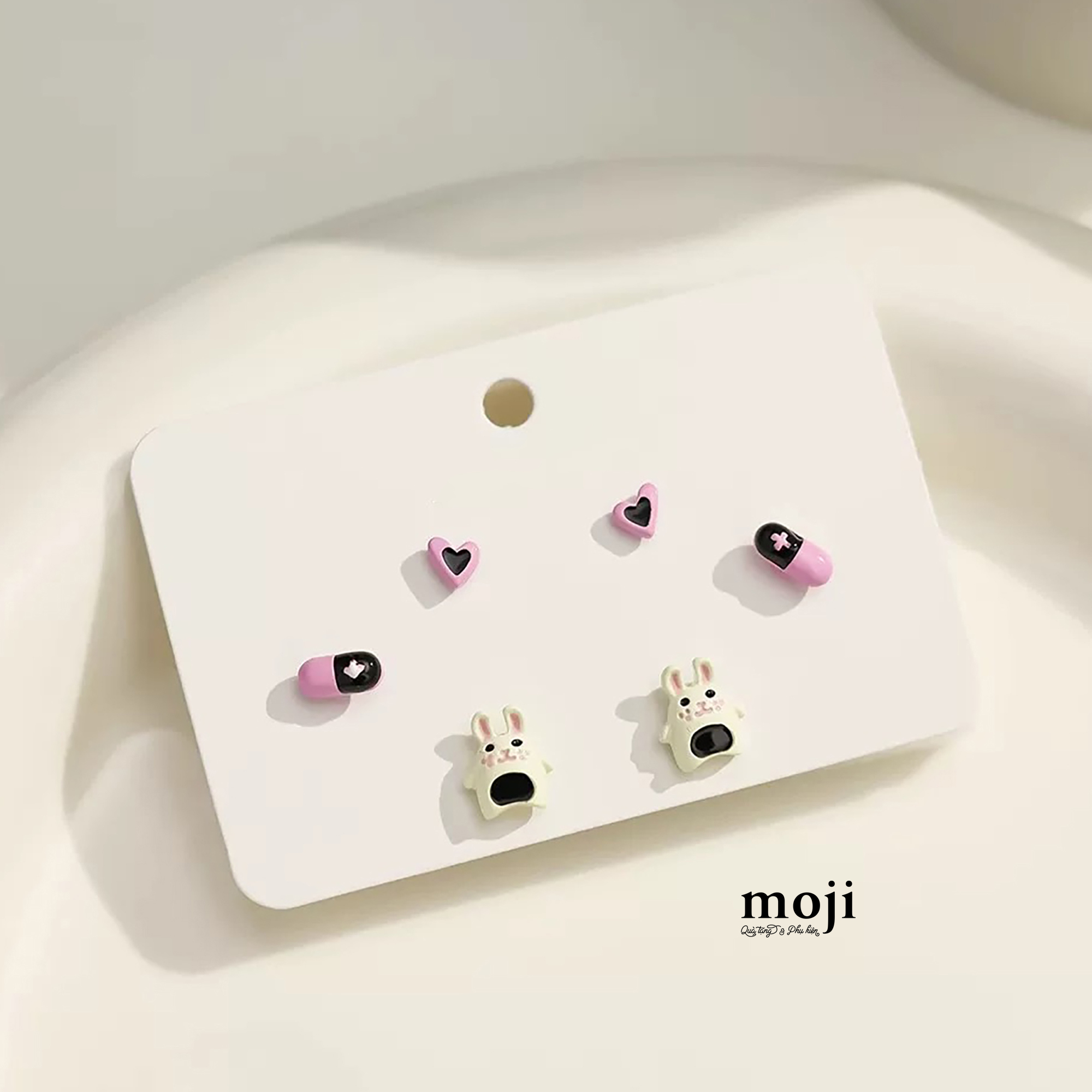 Khuyên tai set6 Rabbit heart hình trụ 2 màu
