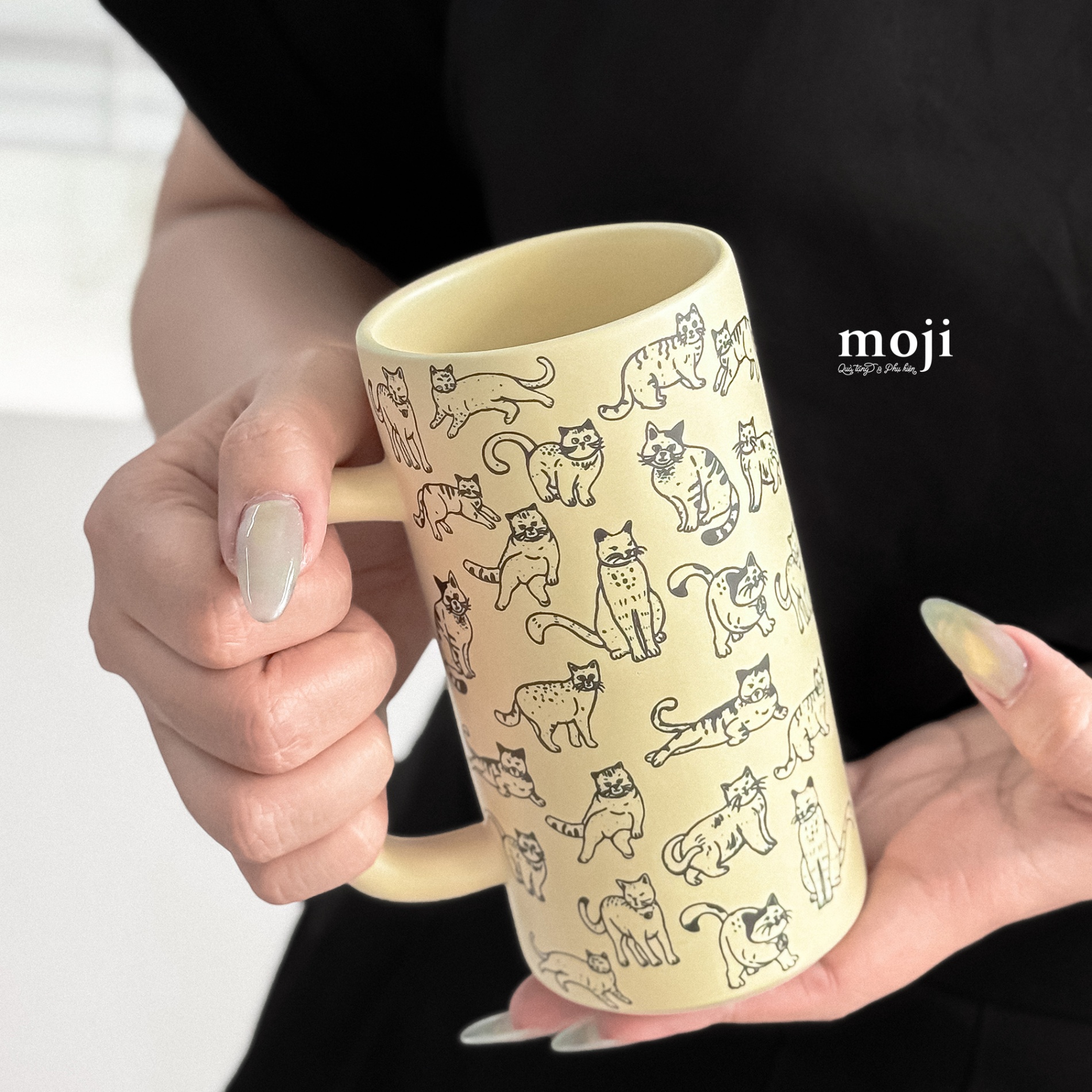 Ly cốc sứ Nhiều mèo viền đen hoạt động 450ml