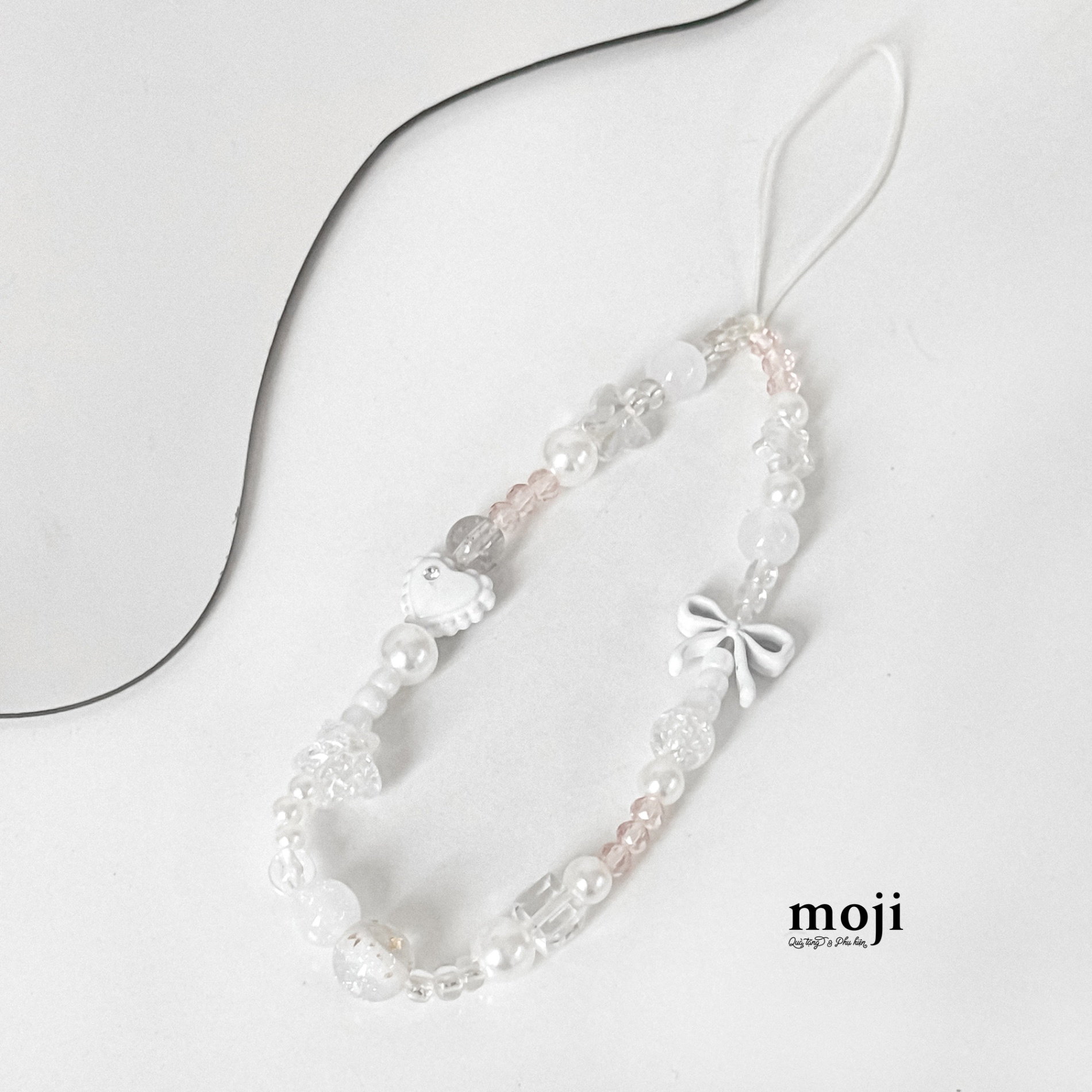 Dây đeo điện thoại Heart bow nơ màu ngọc trai butterfly star trong suốt