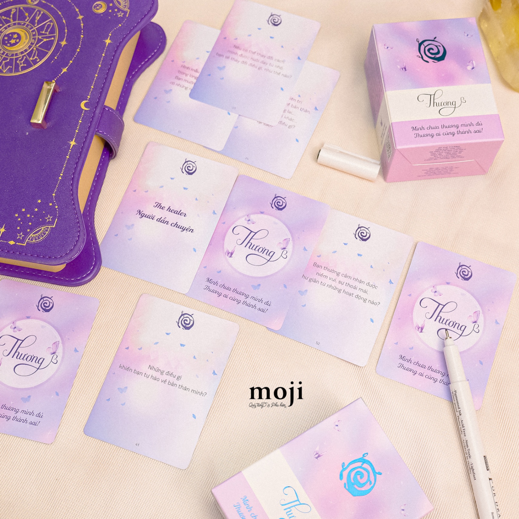 Đồ chơi boardgame Thẻ Thương self love gradient color