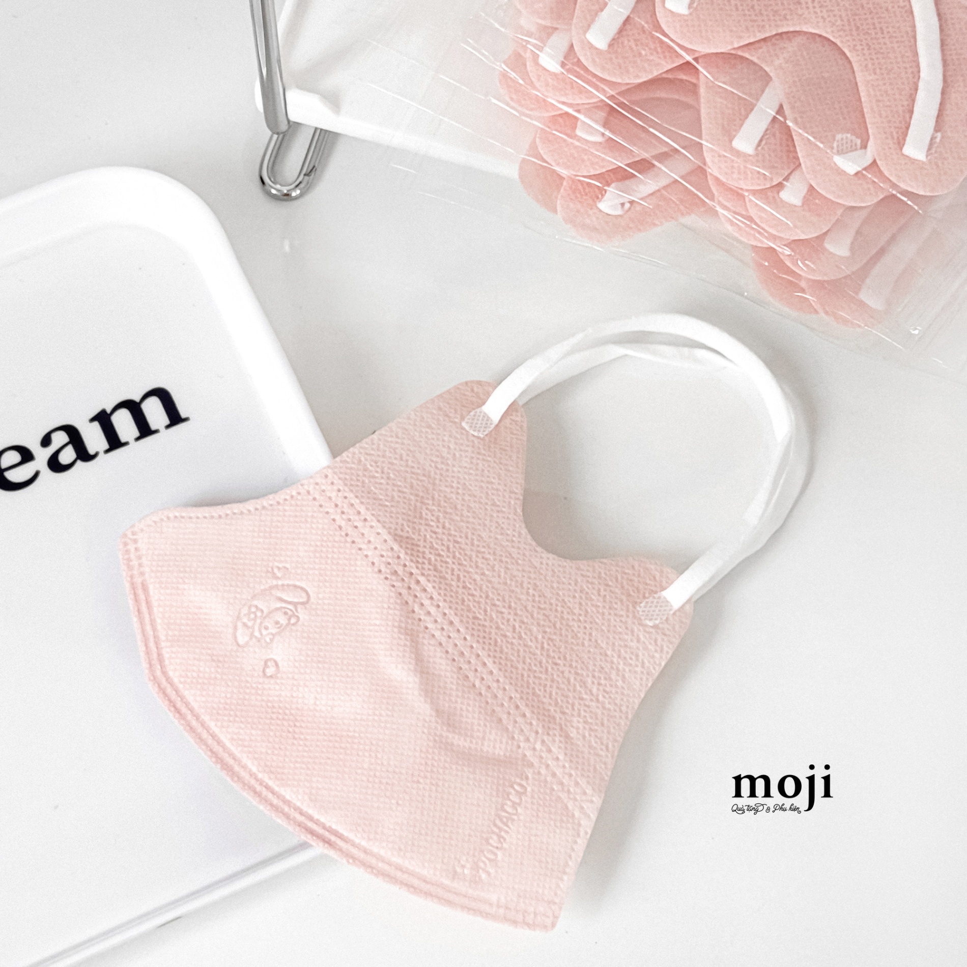 Khẩu trang set10 Sanrio family My Melody face heart nền màu