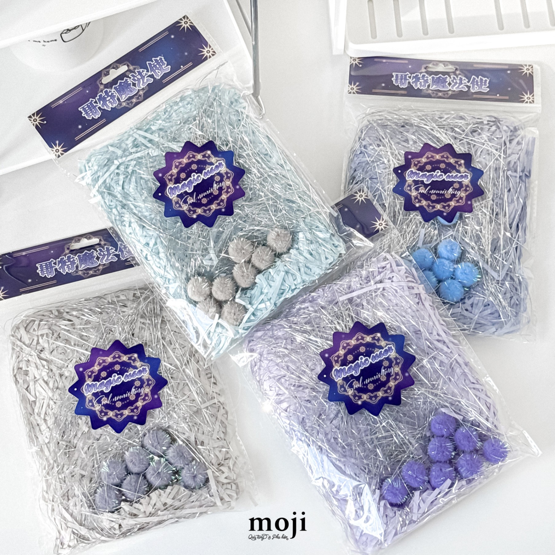 Giấy rơm trang trí hộp quà phối silver Magic user kèm cục bông