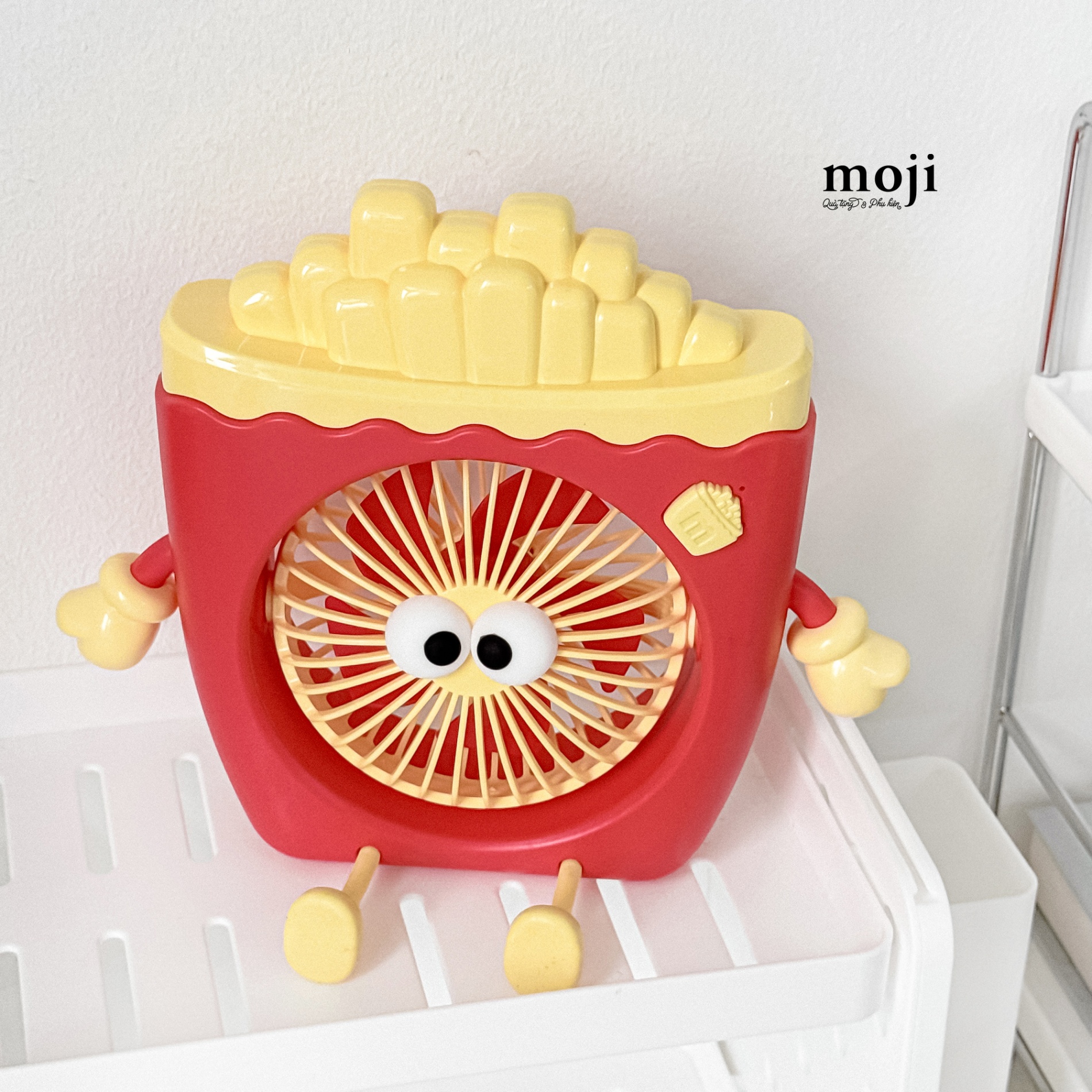 Quạt USB để bàn sạc tích điện Fast food French fries big eyes có chân