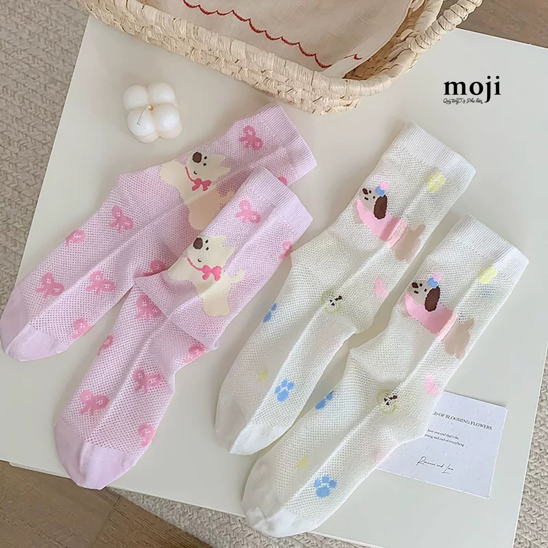 Tất vớ cổ cao Cute dog họa tiết màu sắc nền ô vuông