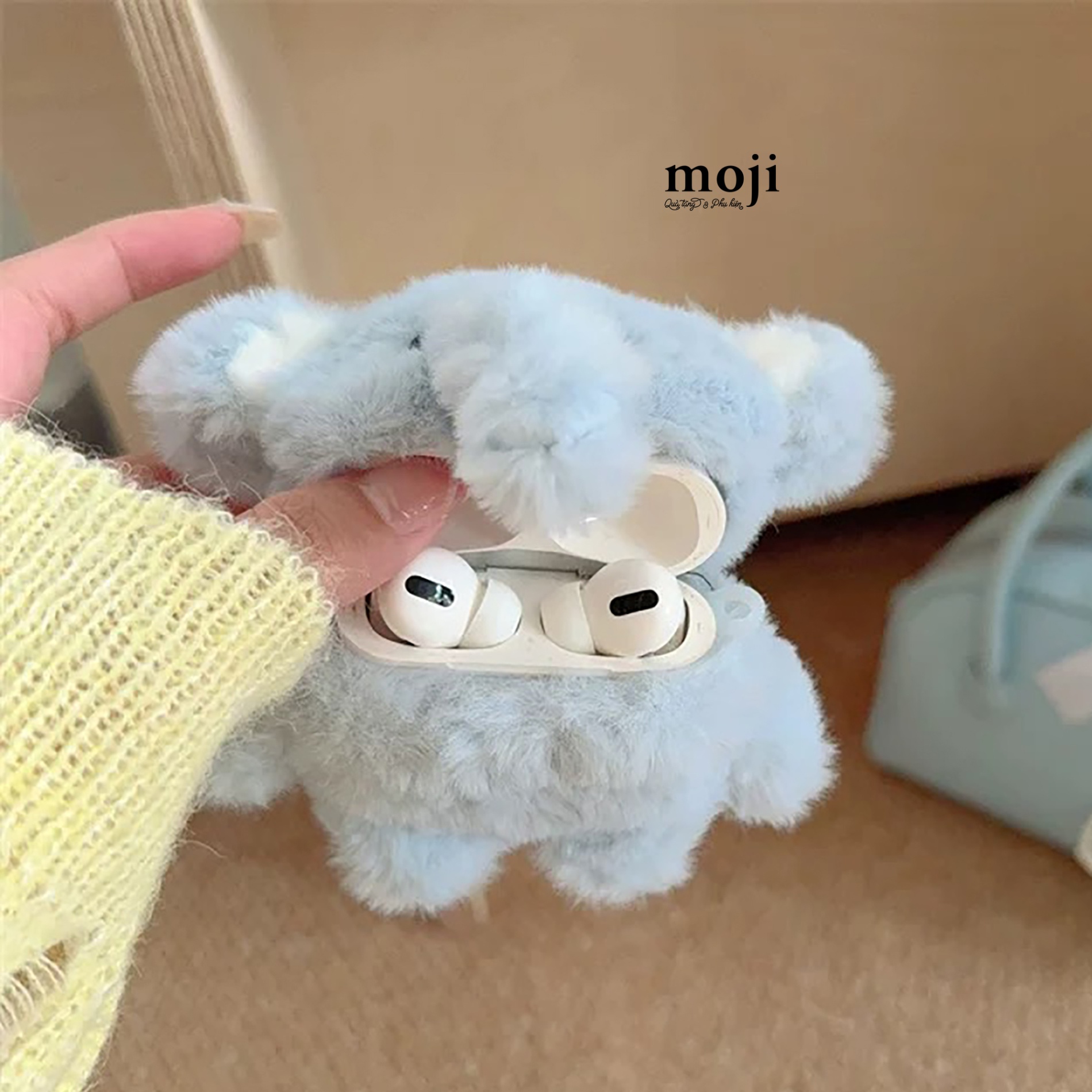 Case Airpods lông xù Basic elephant chú voi