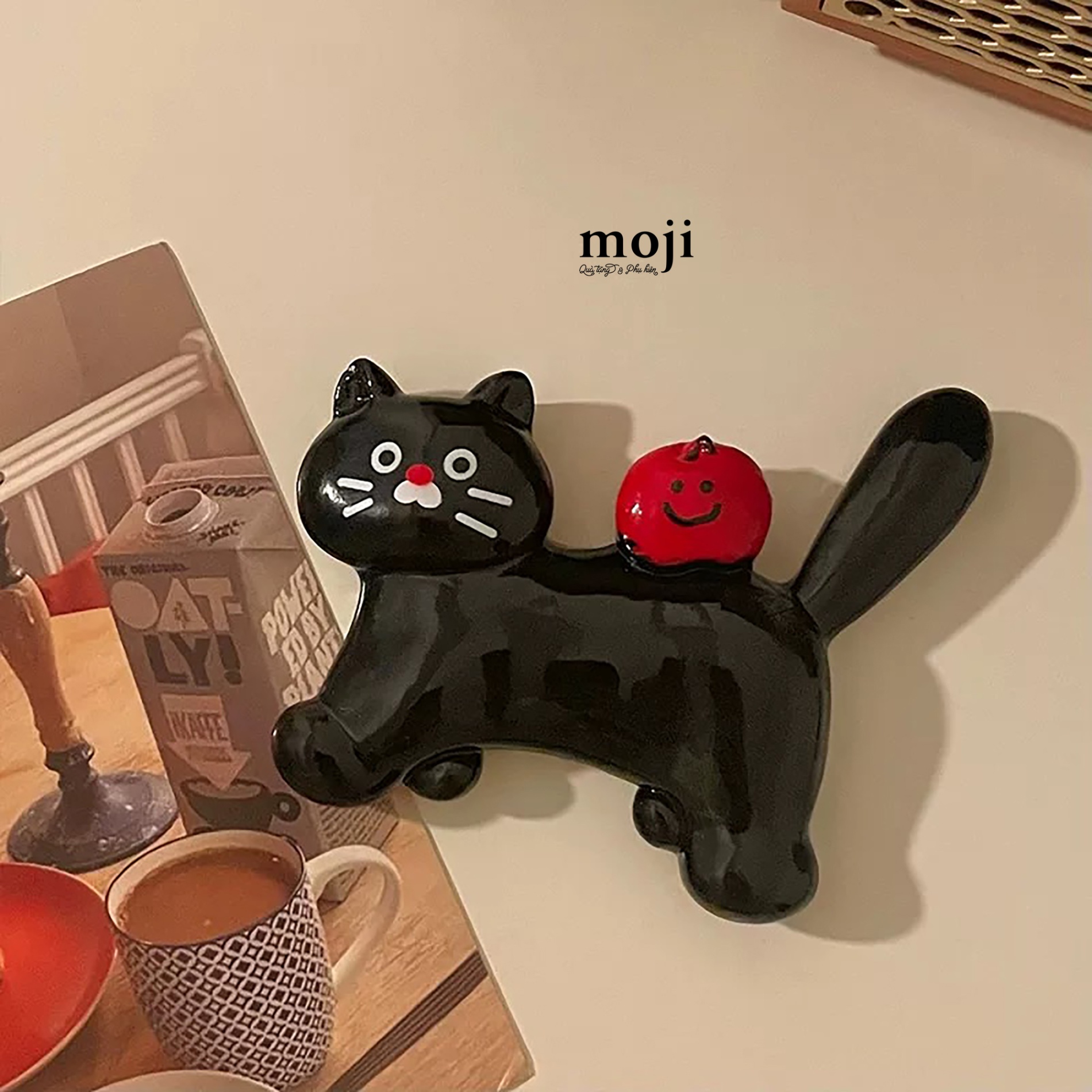 Dán tủ lạnh trang trí Black cat little fruit