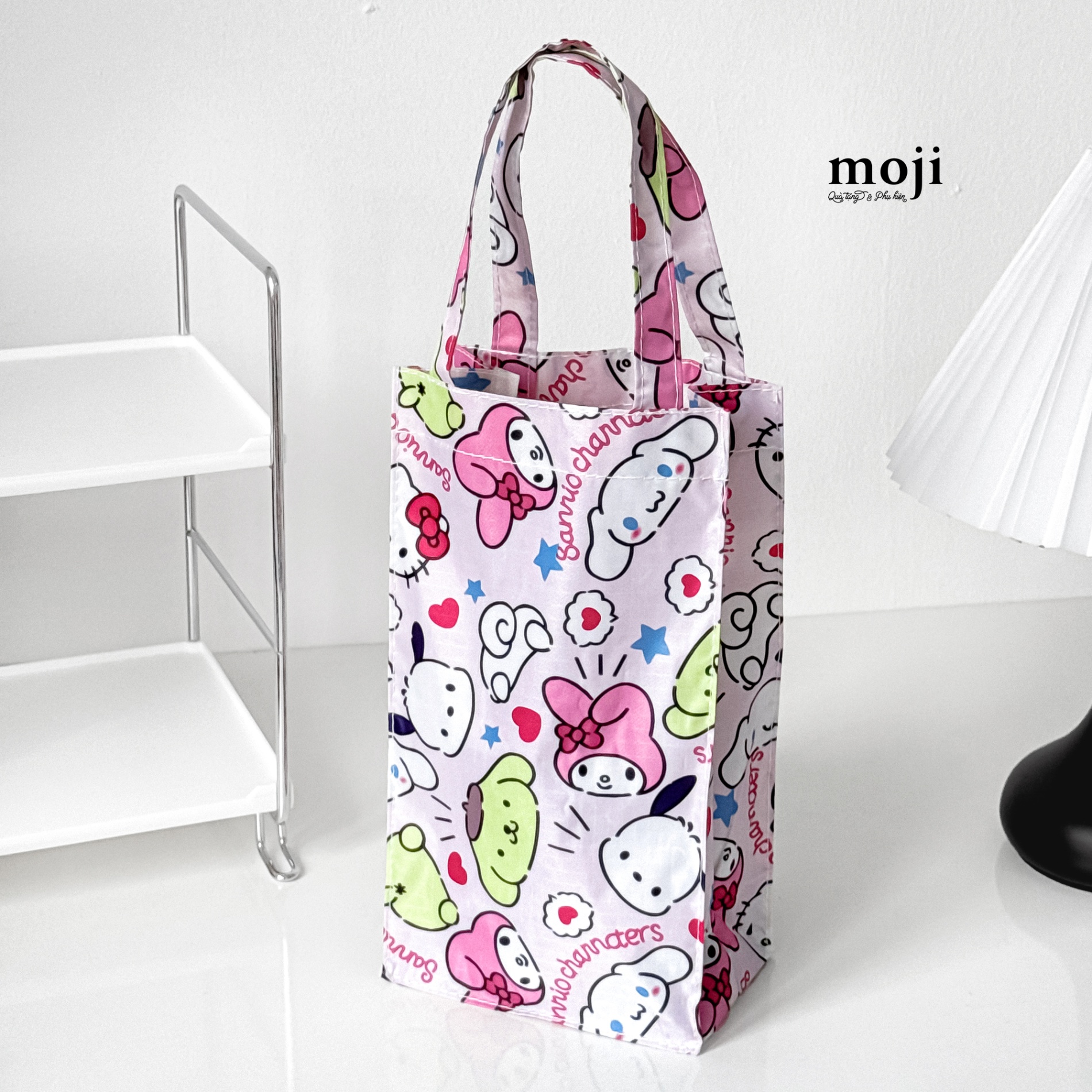 Túi đựng bình nước Sanrio family face heart star 9x14x27