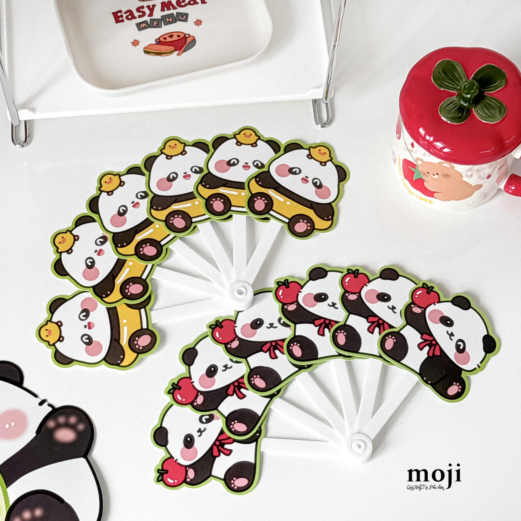 Quạt xòe nhựa Gấu trúc Pandabiz fruit little duck