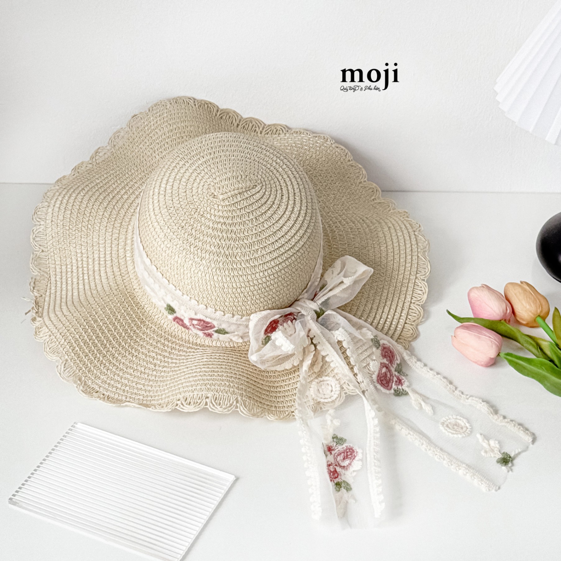 Mũ nón rộng vành Pink flower bow nơ viền cục bông nhỏ