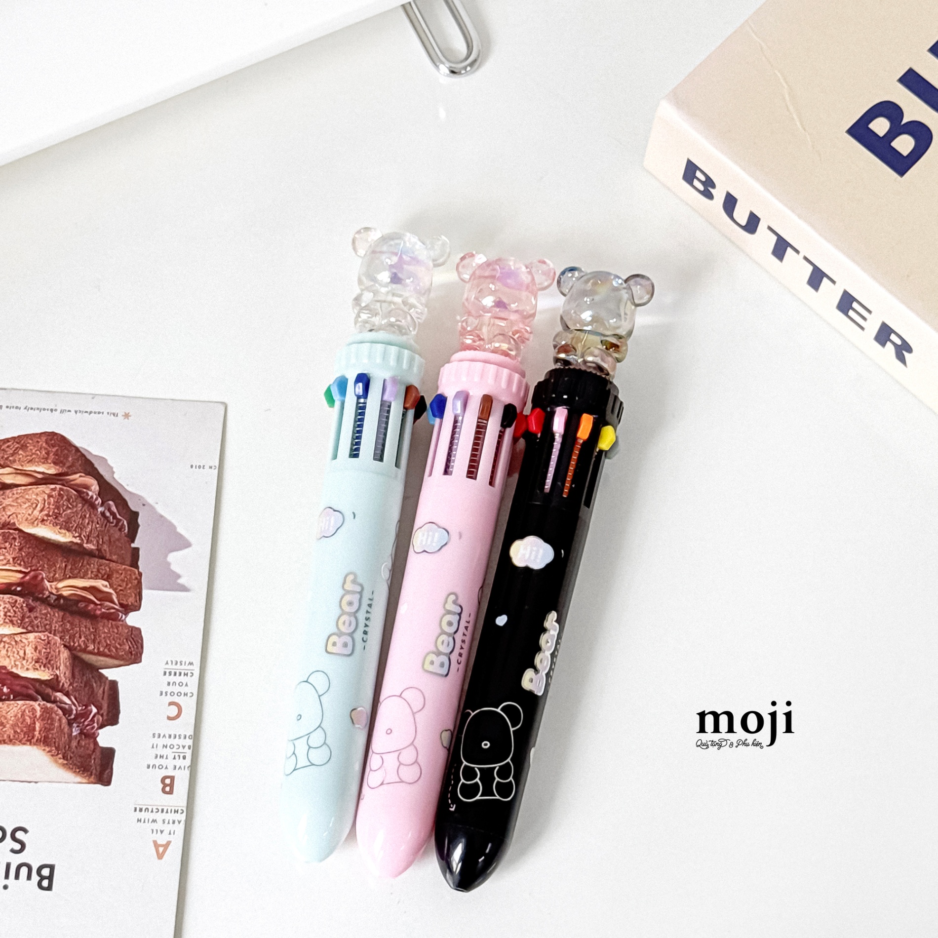 Bút viết bấm nhiều màu Crystal bearbrick