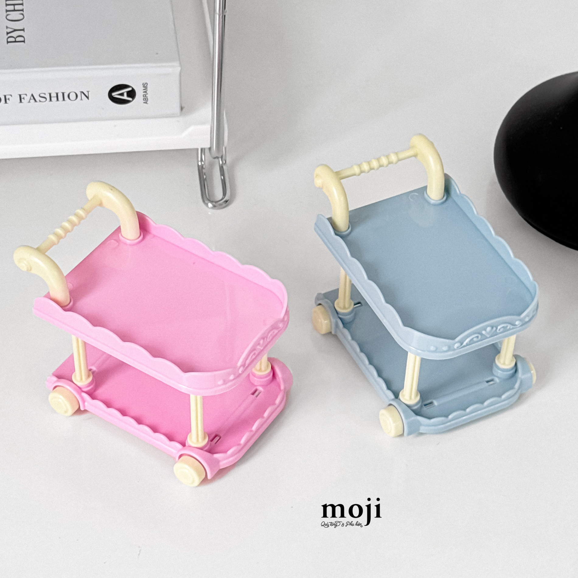 Xe đẩy siêu thị trang trí đa năng Basic 2 tầng phối màu 6x7x9