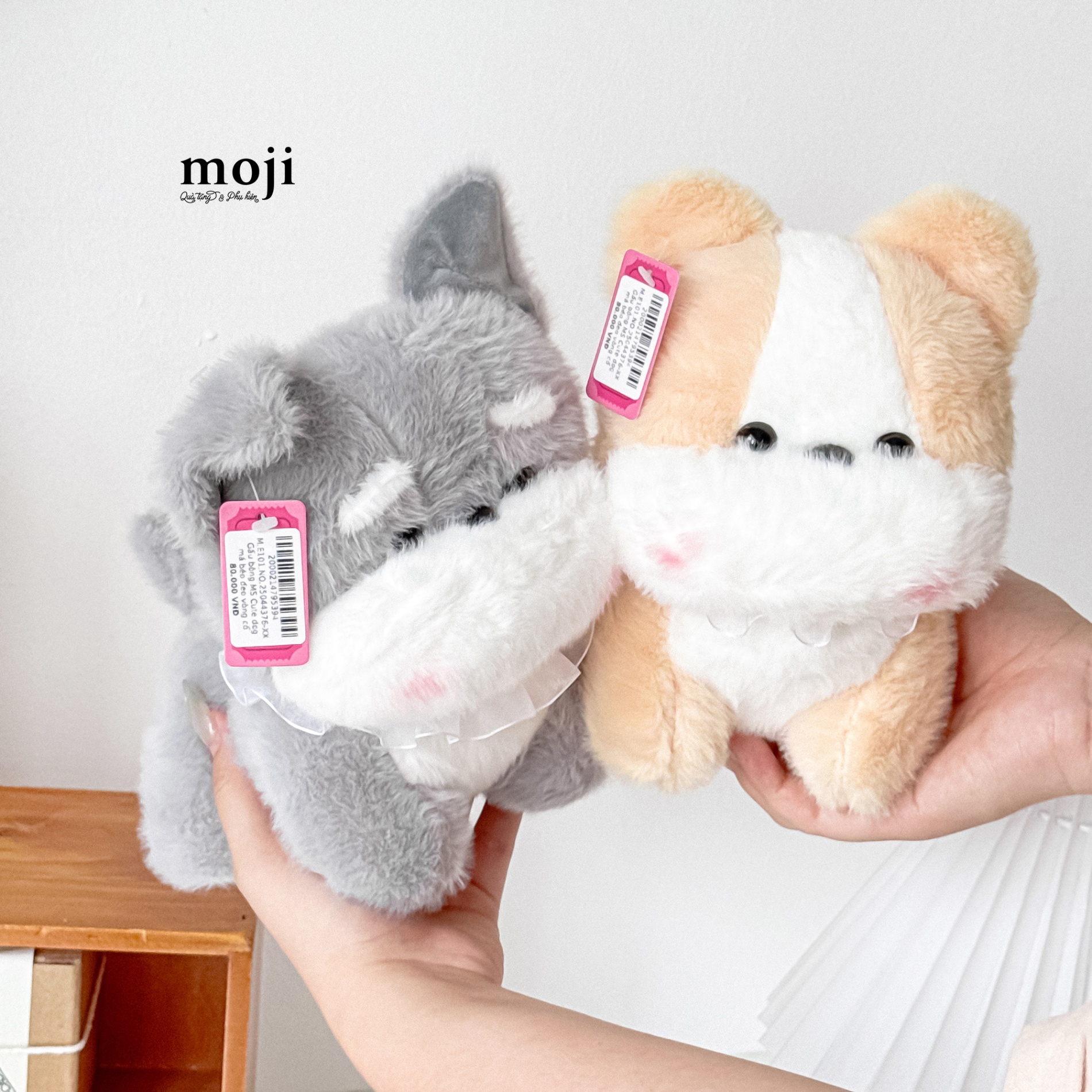 Gấu bông MS Cute dog má béo đeo vòng cổ voan 18cm
