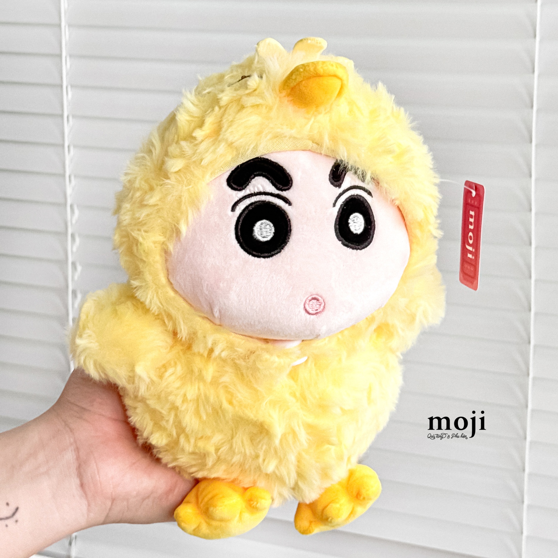 Gấu bông MS Shinchan cosplay chick có chân 22cm